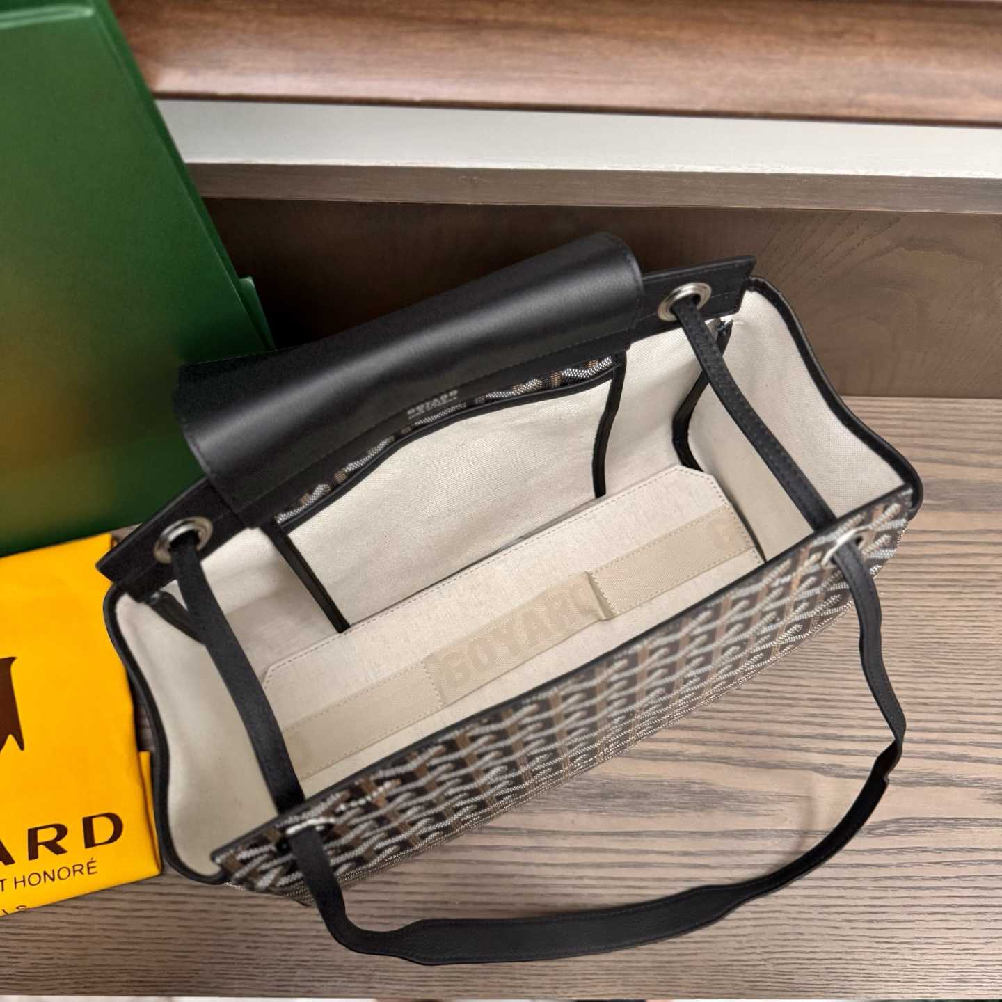 Goyard Rouette Souple Bag - FashionPlug