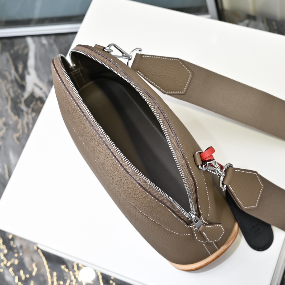 Hermès Bolide Hermès Bags   31cm - FashionPlug