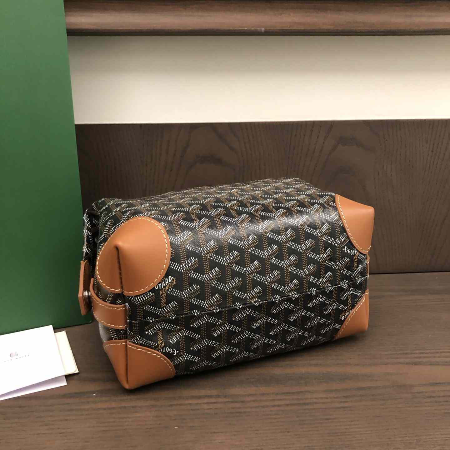 Goyard Bowling 25 Toiletry Bag - FashionPlug