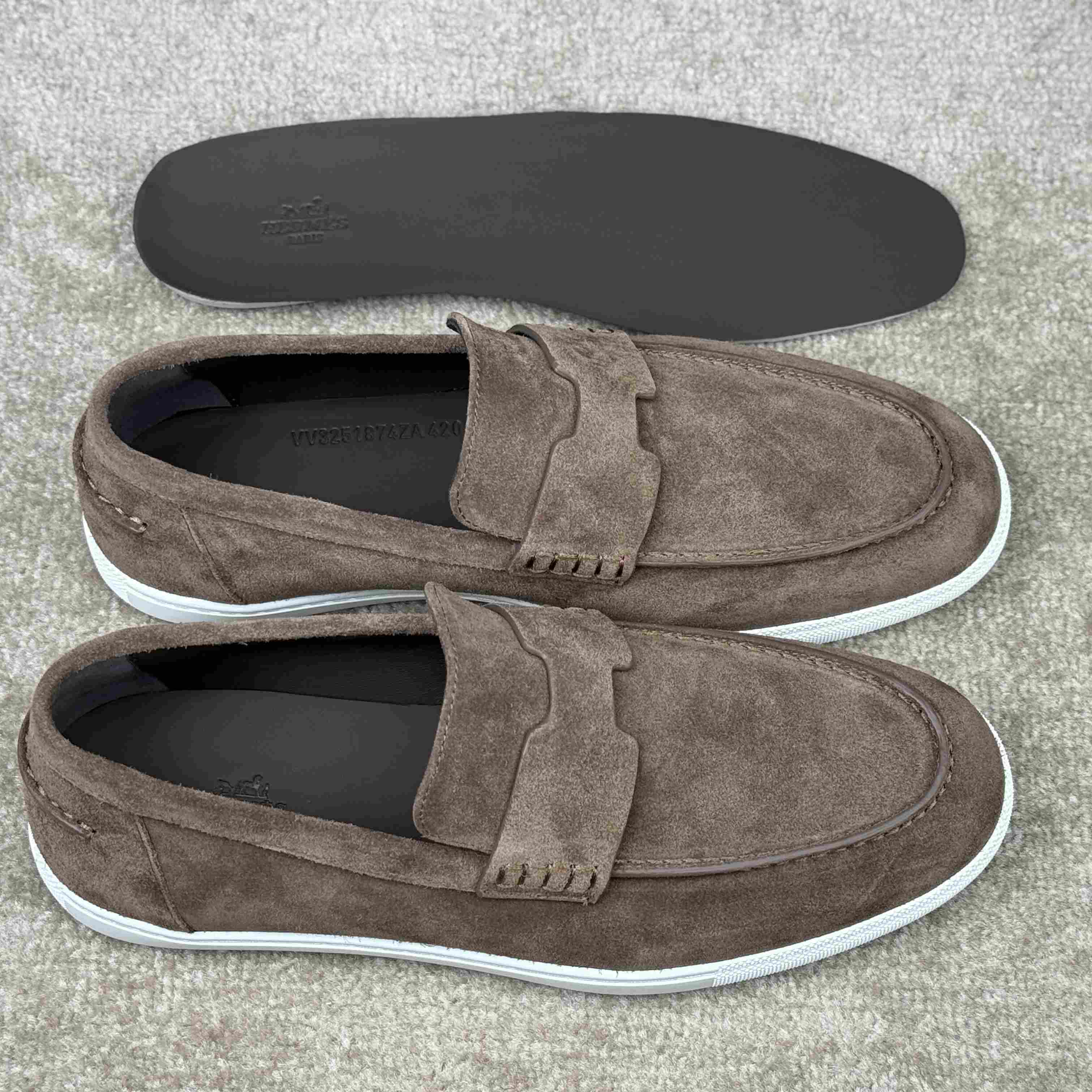 Hermes Job Loafer - FashionPlug