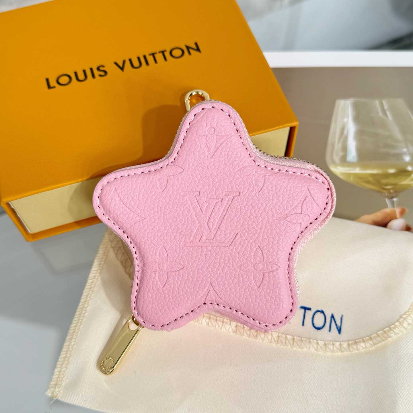 Louis Vuitton Spark Coin Purse Monogram Empreinte Leather  - FashionPlug