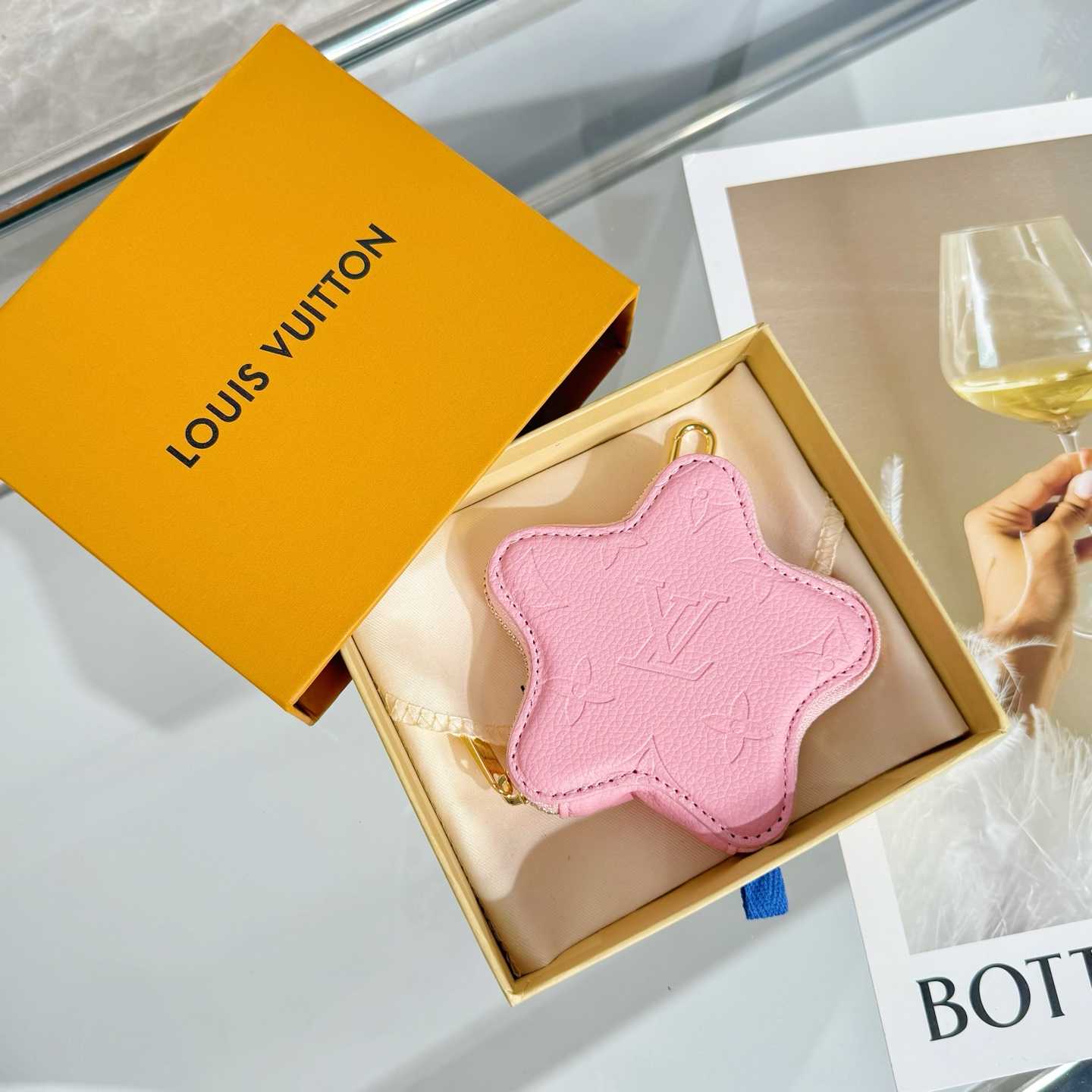 Louis Vuitton Spark Coin Purse Monogram Empreinte Leather  - FashionPlug