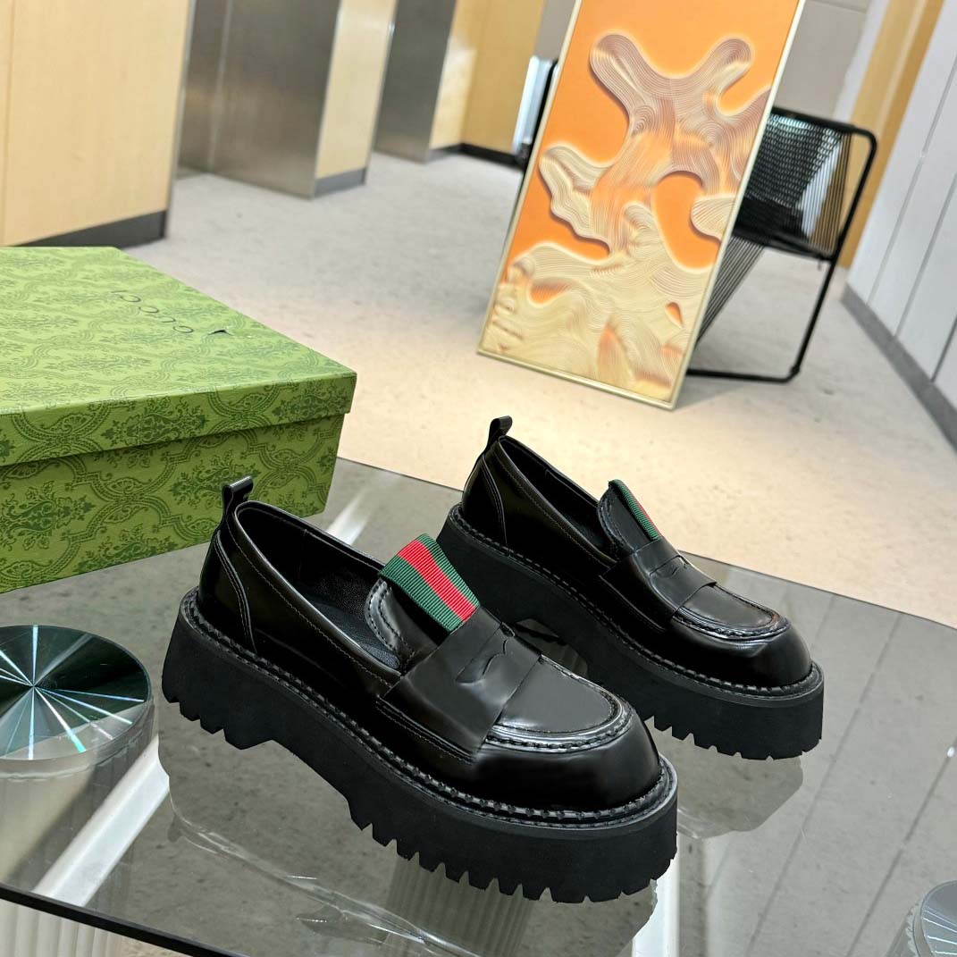 Gucci Women's Leather Loafers - FashionPlug