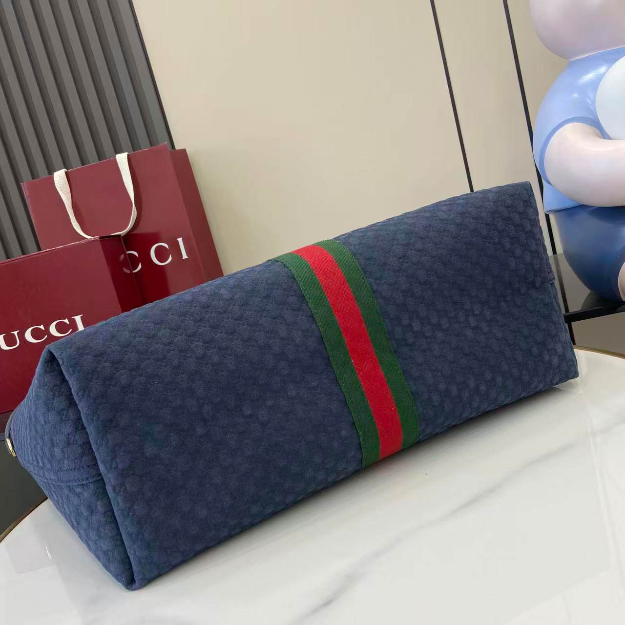 Gucci Giglio Large Tote Bag - FashionPlug