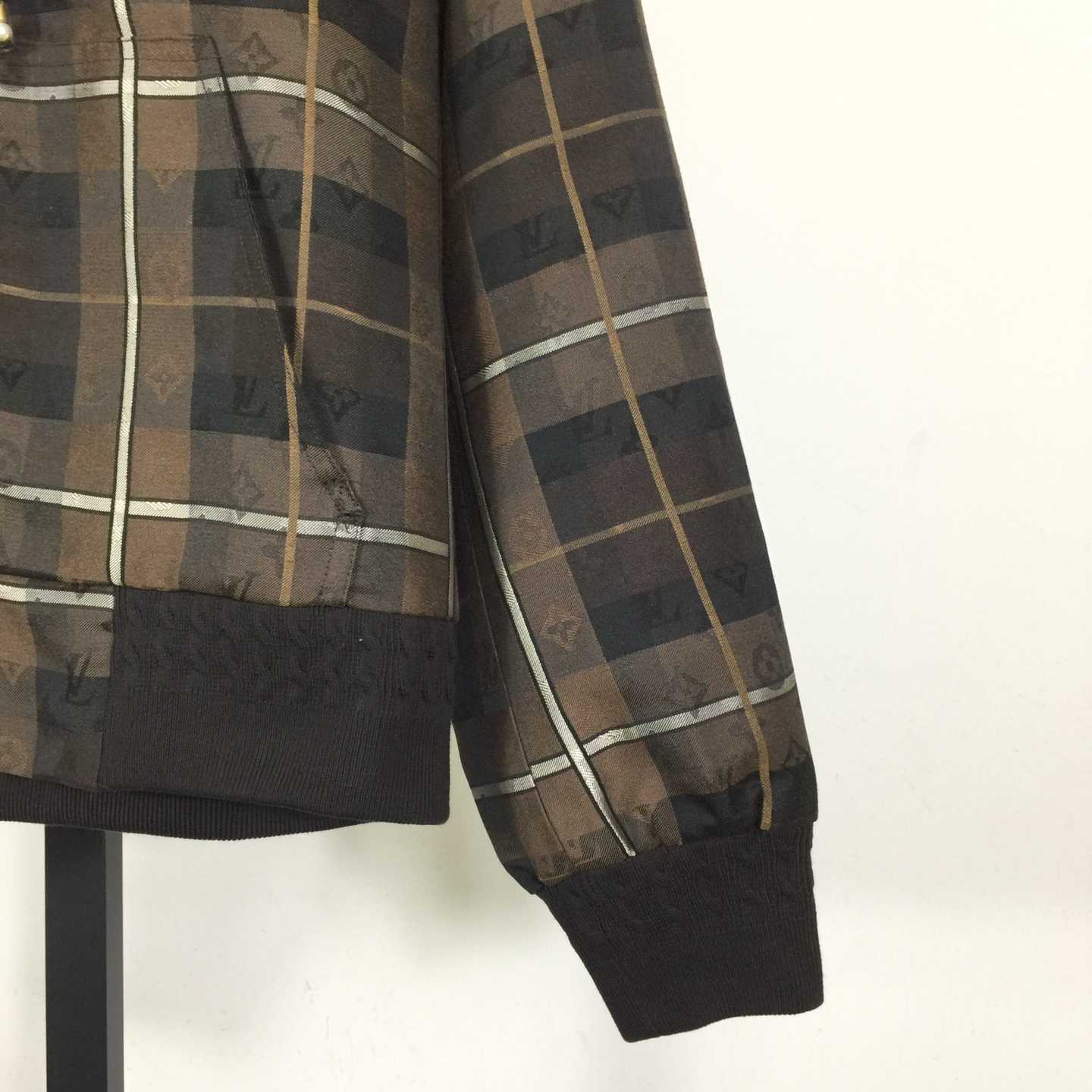 Louis Vuitton Tailored Hooded Blouson   1AIJQ7 - FashionPlug