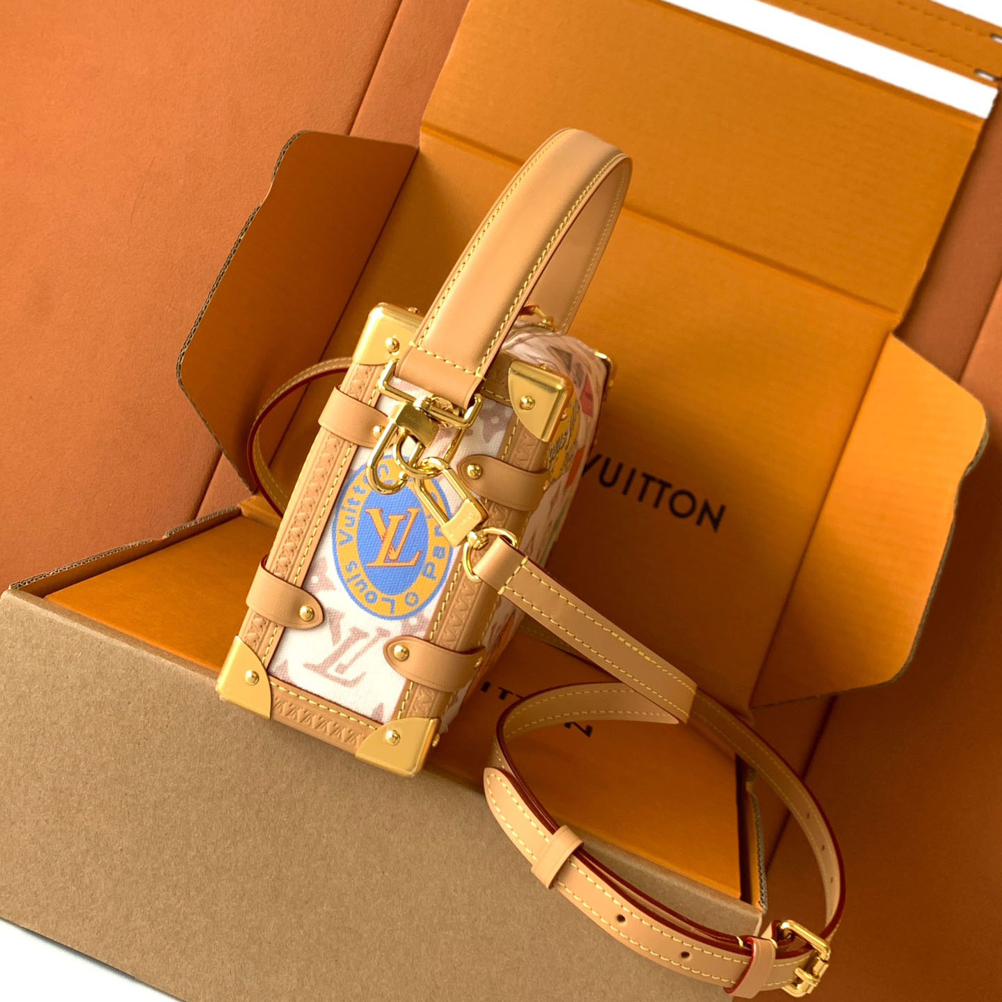 Louis Vuitton Side Trunk MM M14606 - FashionPlug