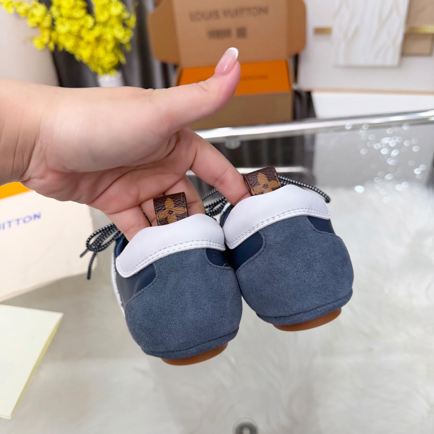 Louis Vuitton Sneakerina 1AIVLV - FashionPlug