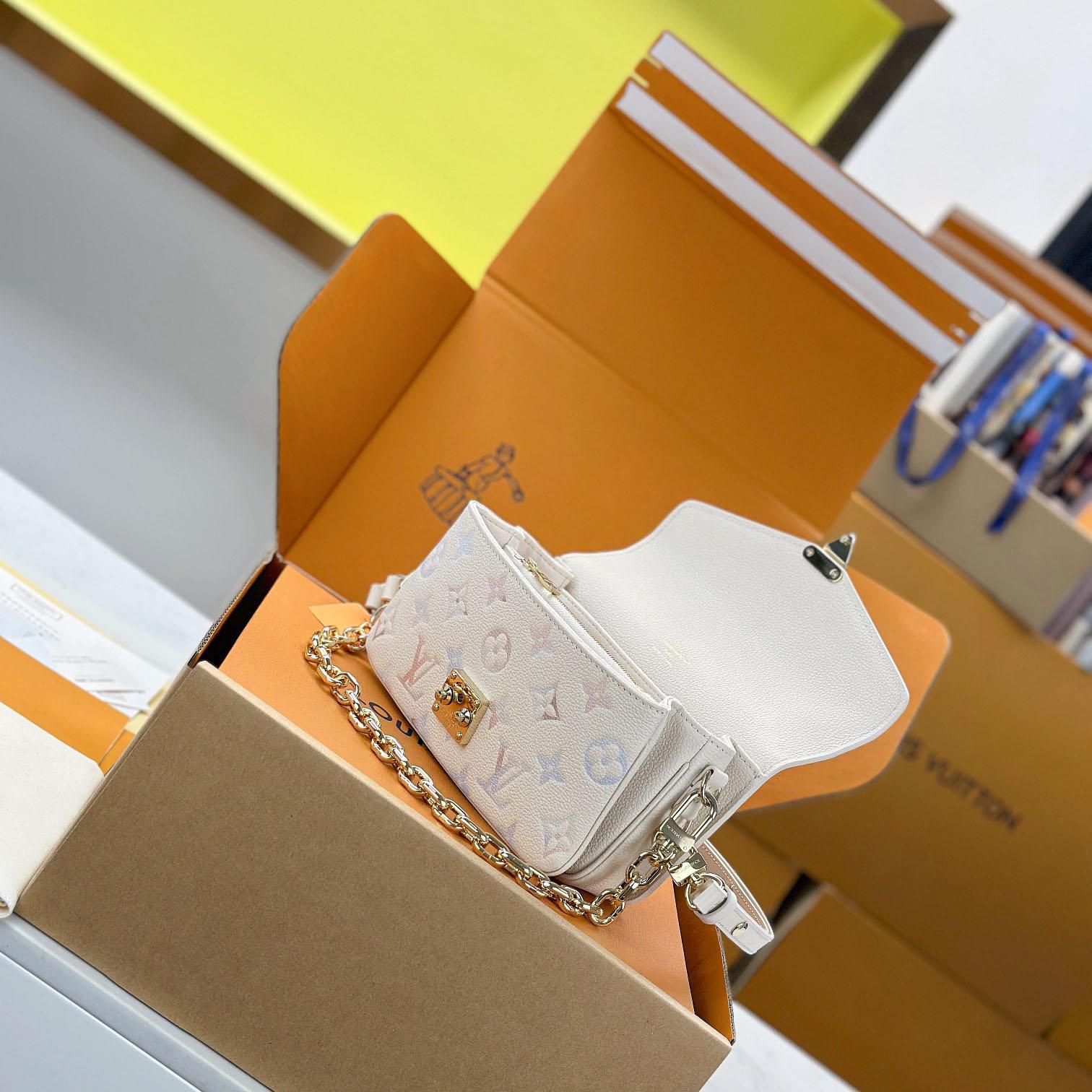 Louis Vuitton Pochette Métis East West  M25682 - FashionPlug