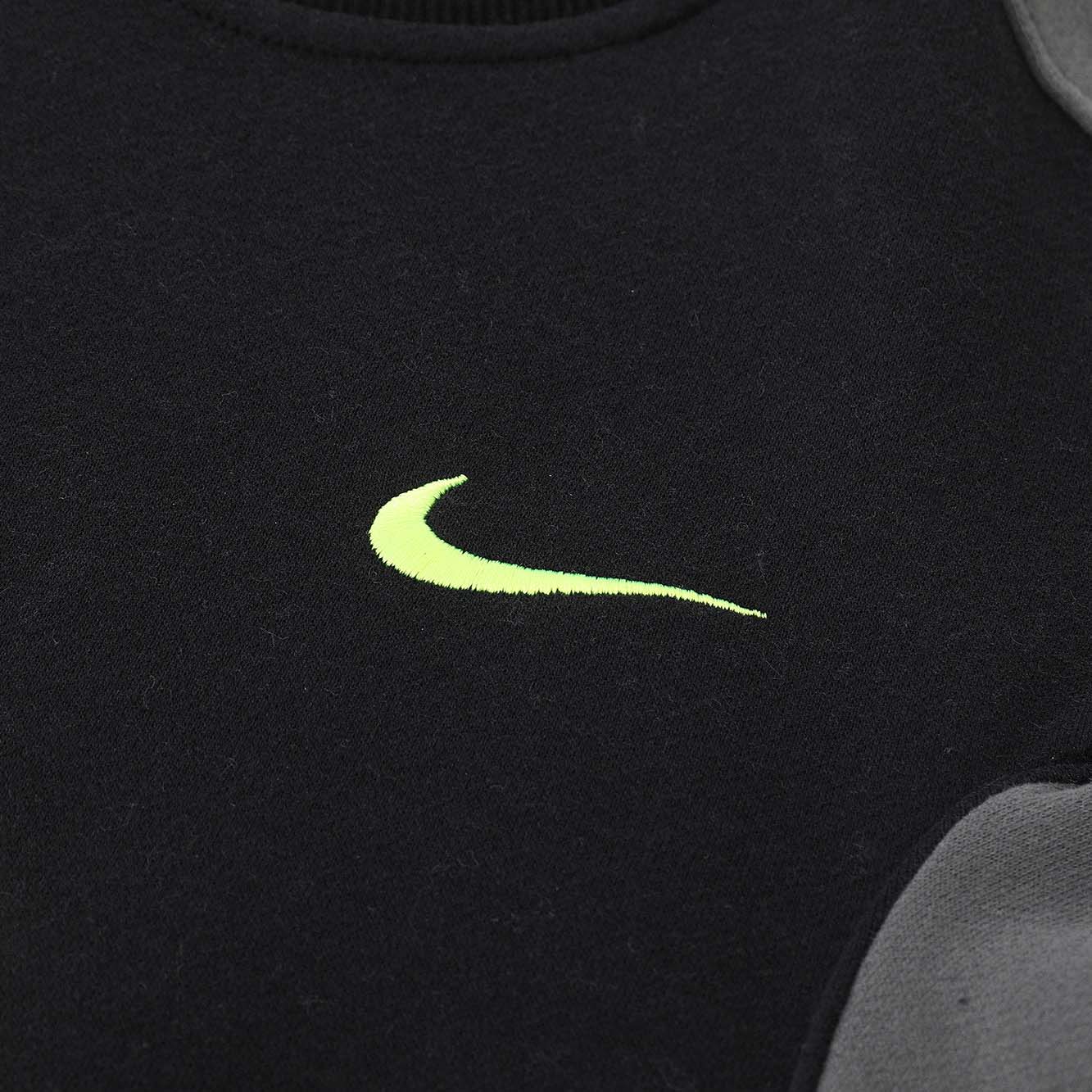Palace x Nike Total P90 Crew - FashionPlug