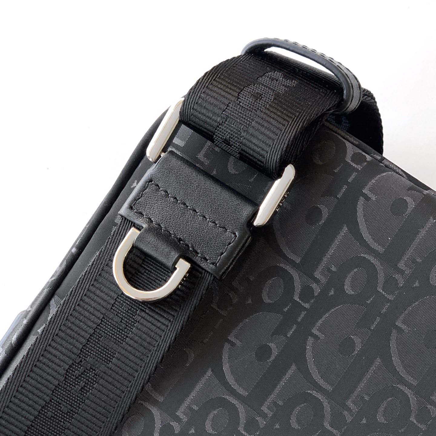 Dior Trek Messenger Bag - FashionPlug