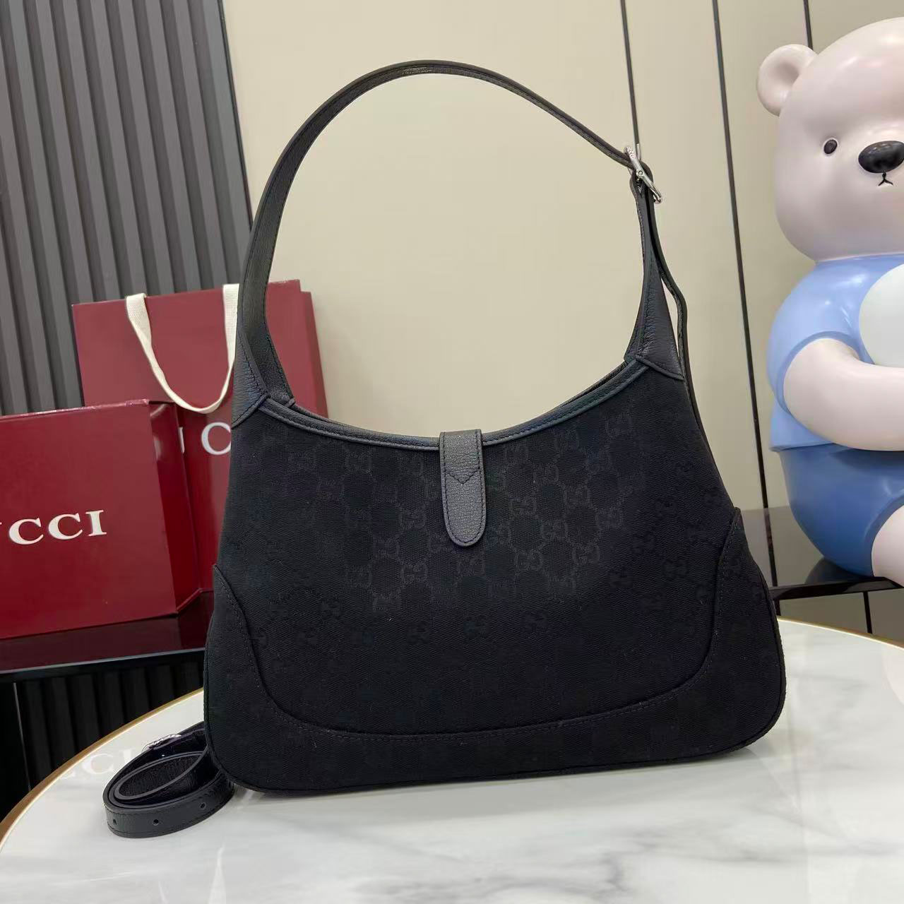 Gucci Jackie 1961 Medium Shoulder Bag 863137 - FashionPlug