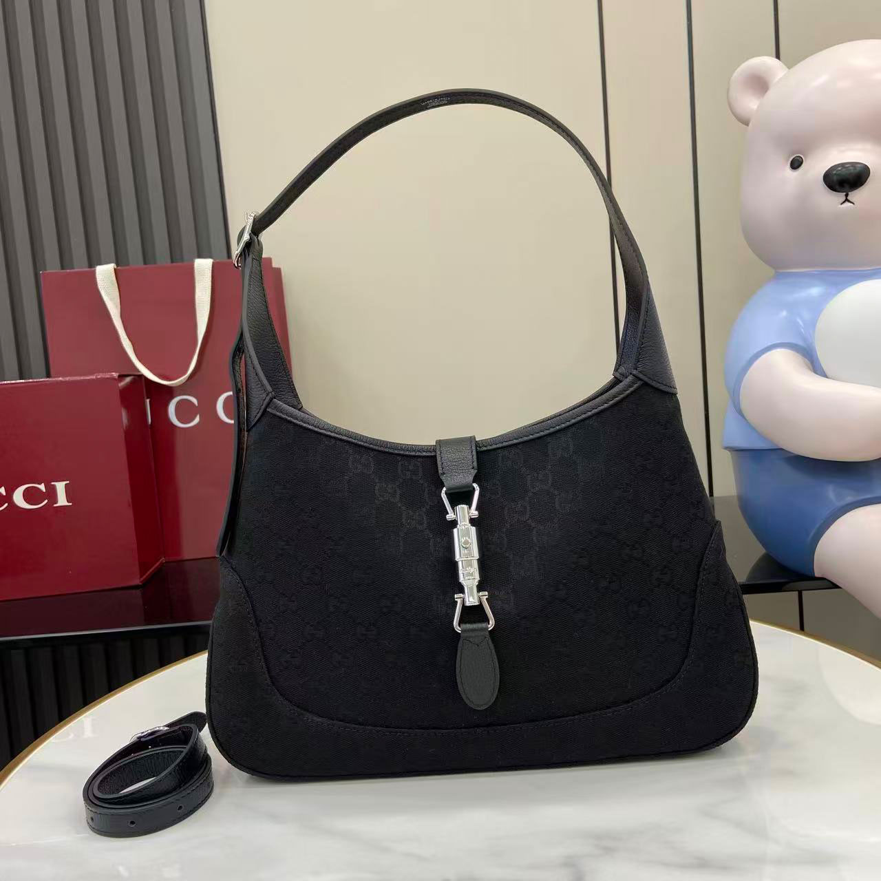Gucci Jackie 1961 Medium Shoulder Bag 863137 - FashionPlug