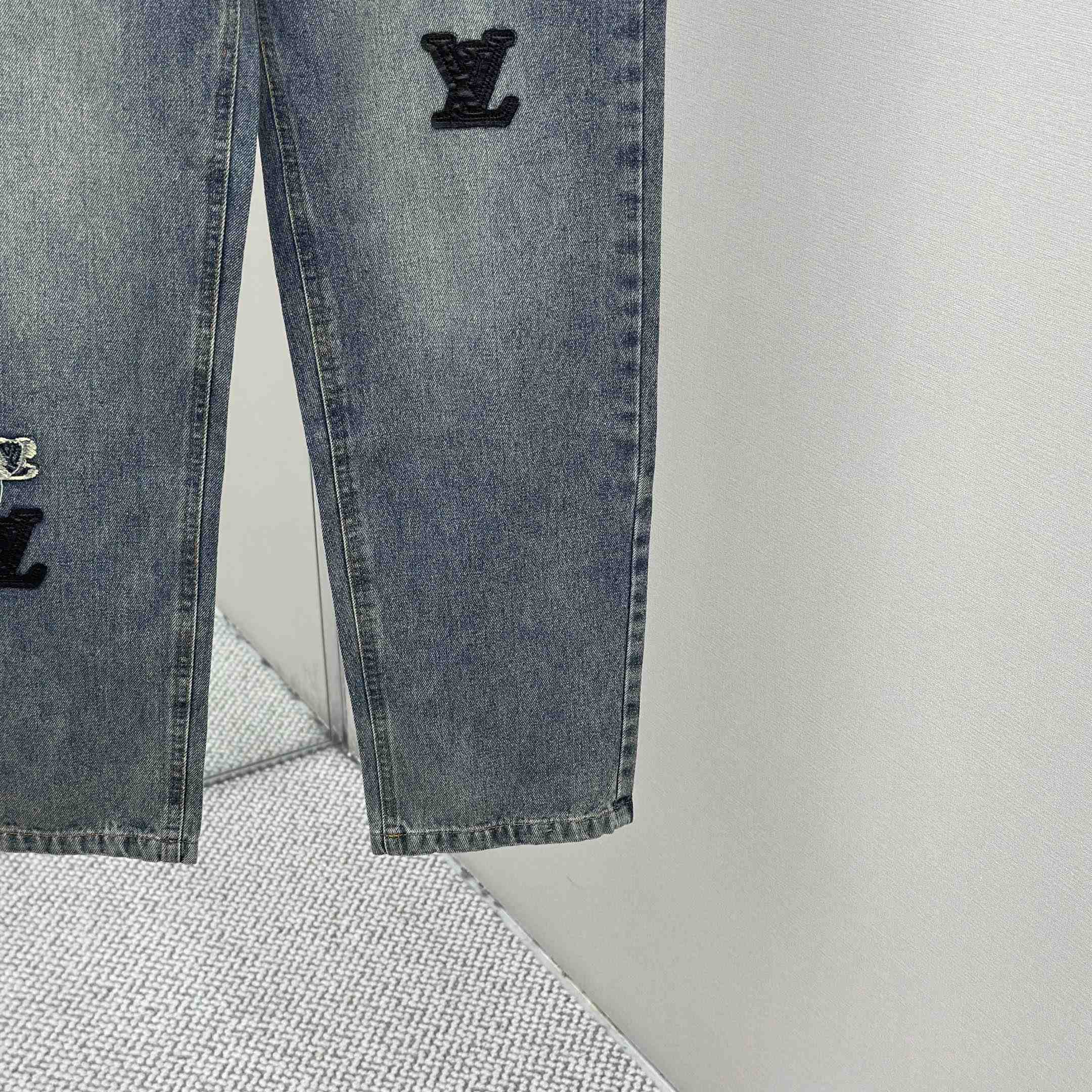 Louis Vuitton Jeans - FashionPlug