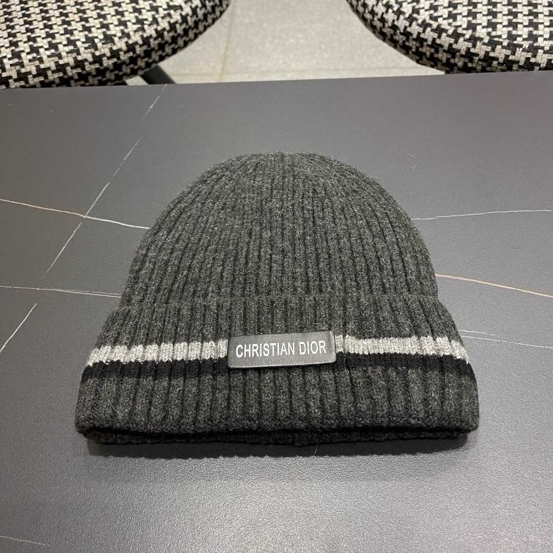 Dior Beanie  - FashionPlug