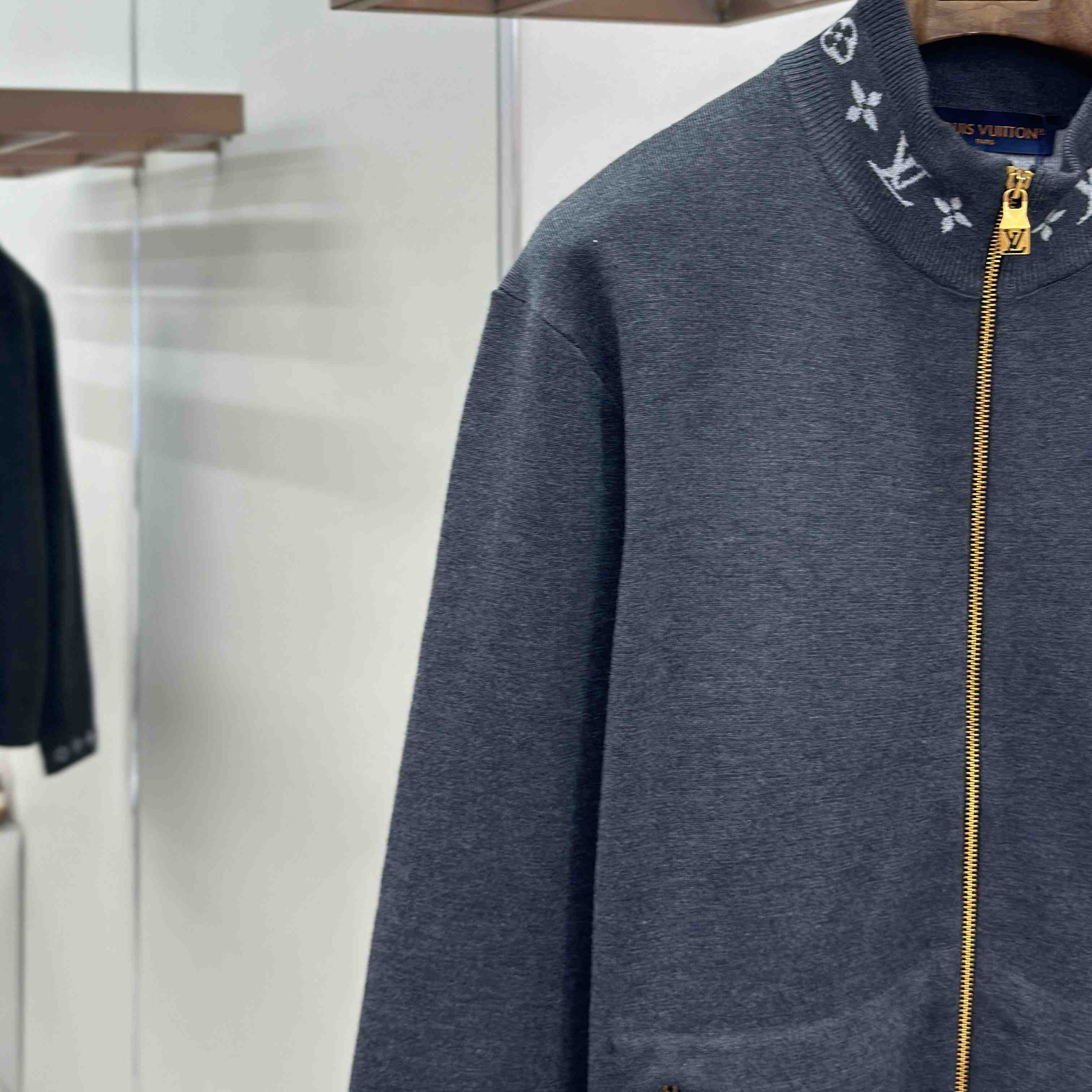 Louis Vuitton Zippered Fleece Blouson    1AJTU2 - FashionPlug