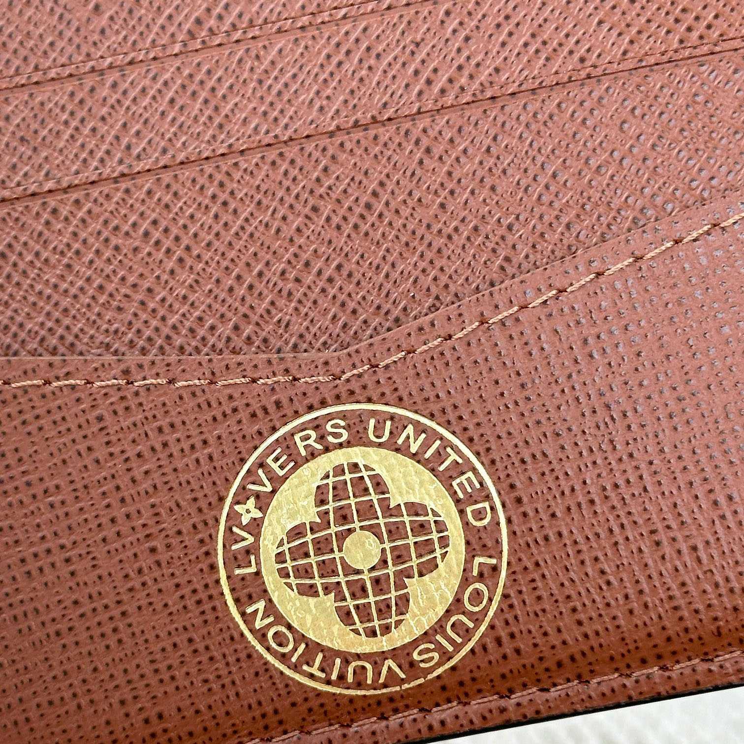 Louis Vuitton Slender Wallet N00185 - FashionPlug