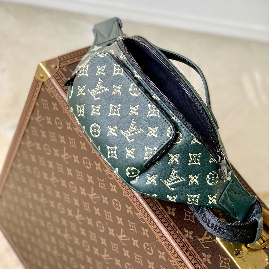 Louis Vuitton Rush Bumbag Monogram Shadow   M27153 - FashionPlug