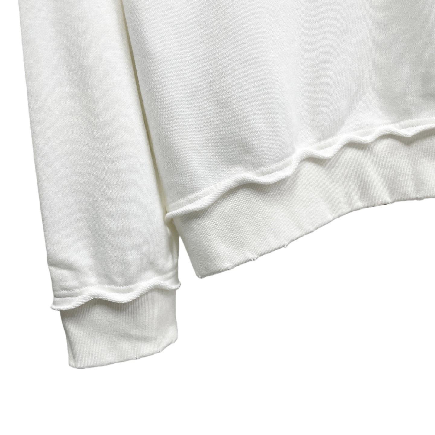 Miu Miu Logo-patch Polo Sweatshirt   60037 - FashionPlug