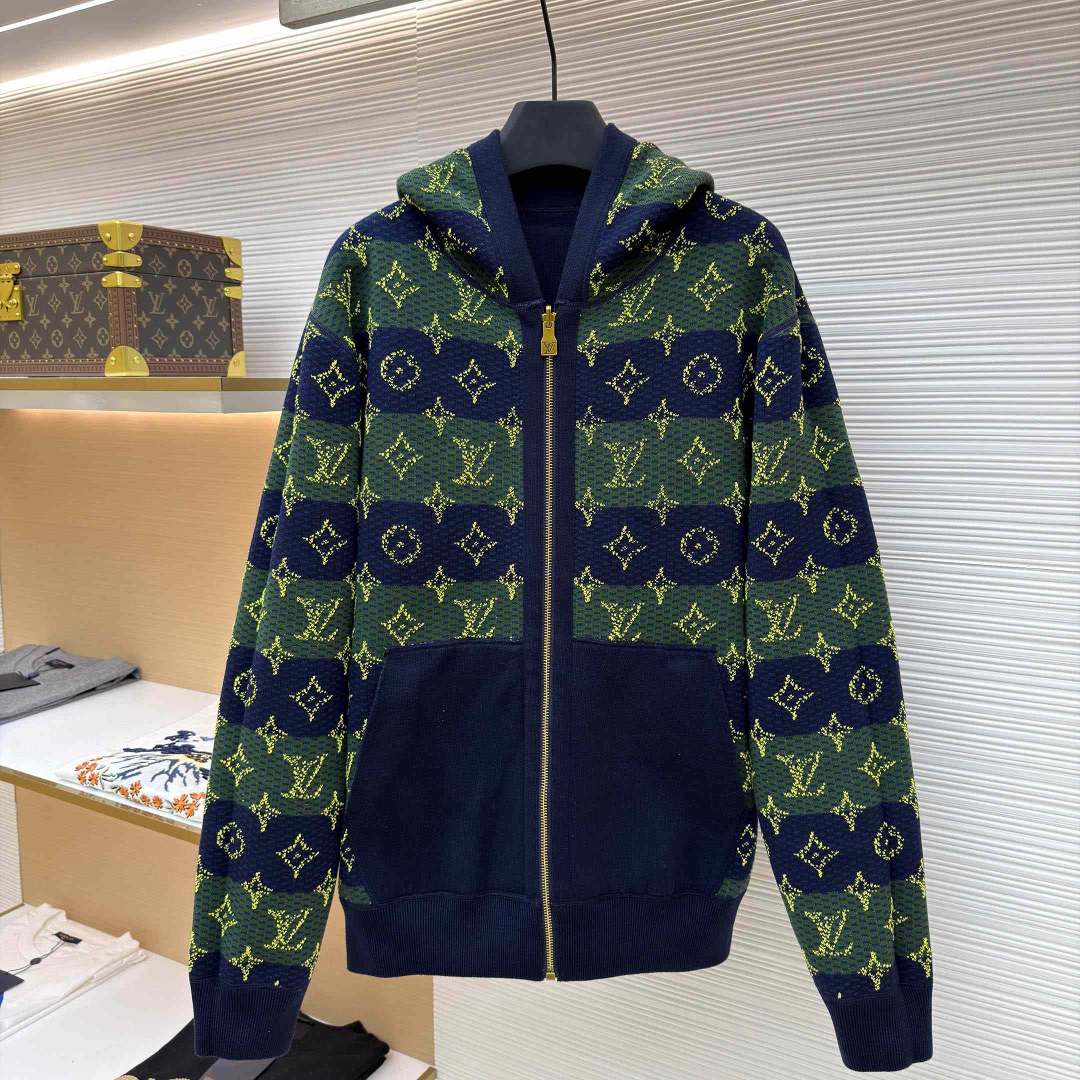 Louis Vuitton Monogram Double Face Reversible Hoodie 1AIJZ9 - FashionPlug