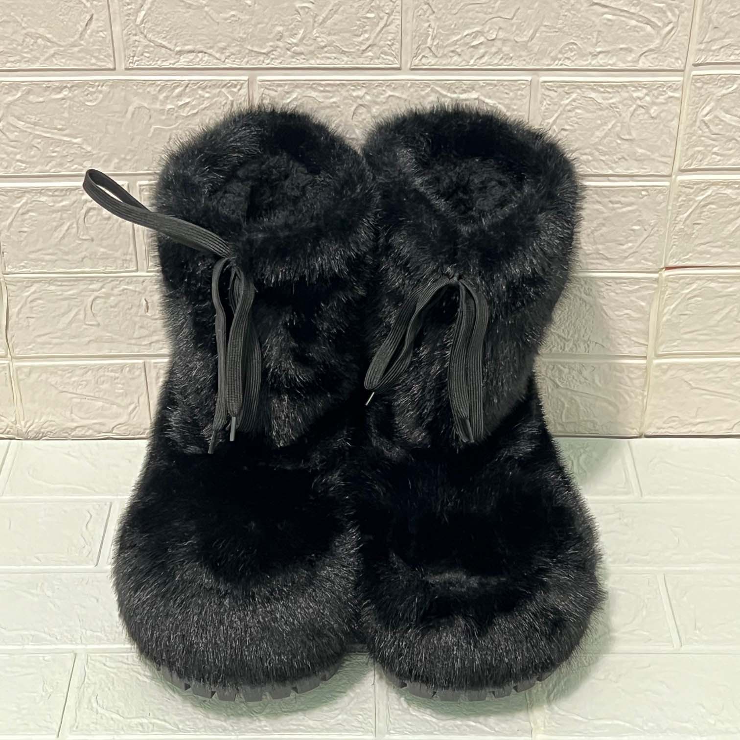 Balenciaga Alaska Low Boot In Black Synthetic Material - FashionPlug