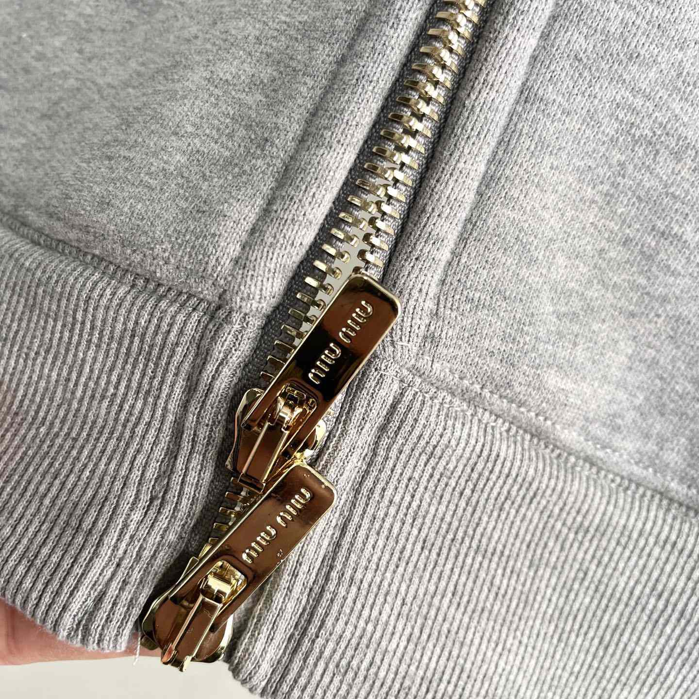 Miu Miu Logo-appliqué Cotton Hoodie     80002 - FashionPlug