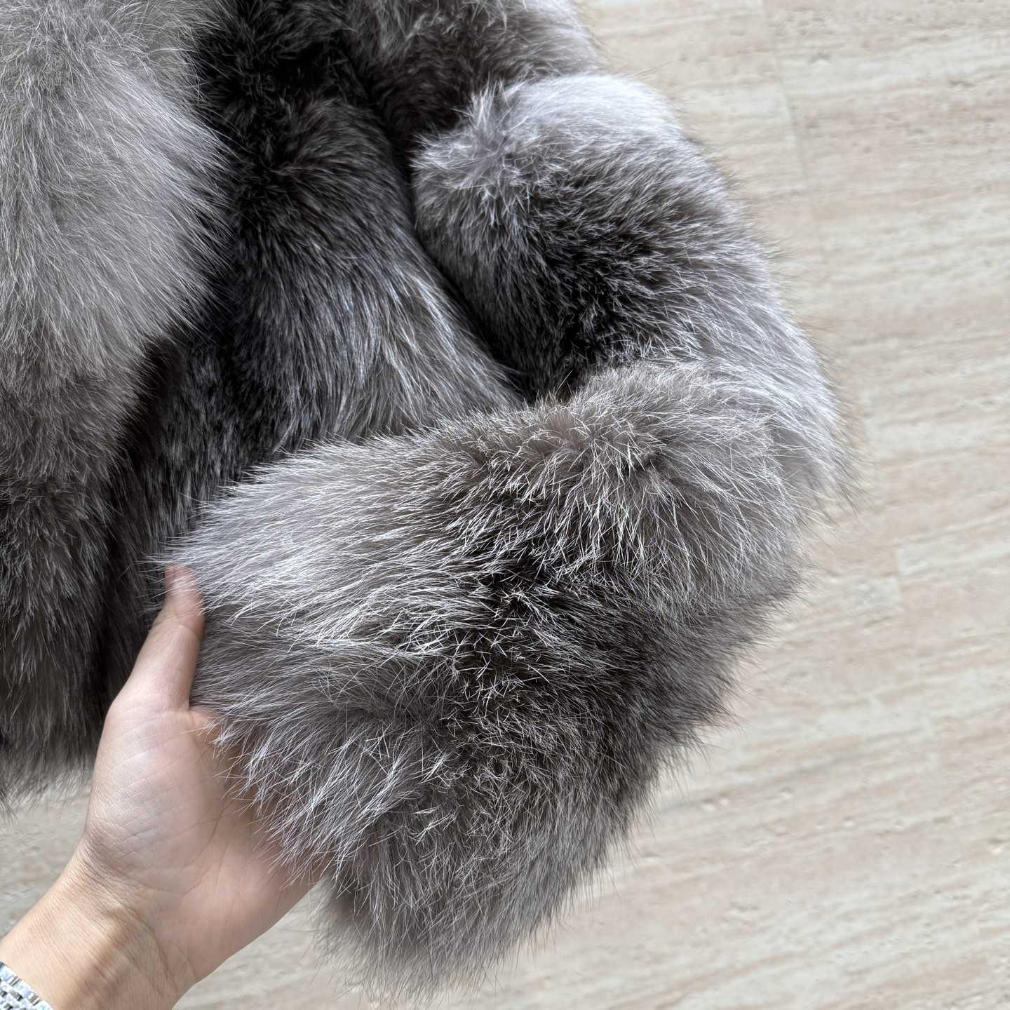 Fendi Fox Fur Cropped Turn Down Collar Coat - FashionPlug