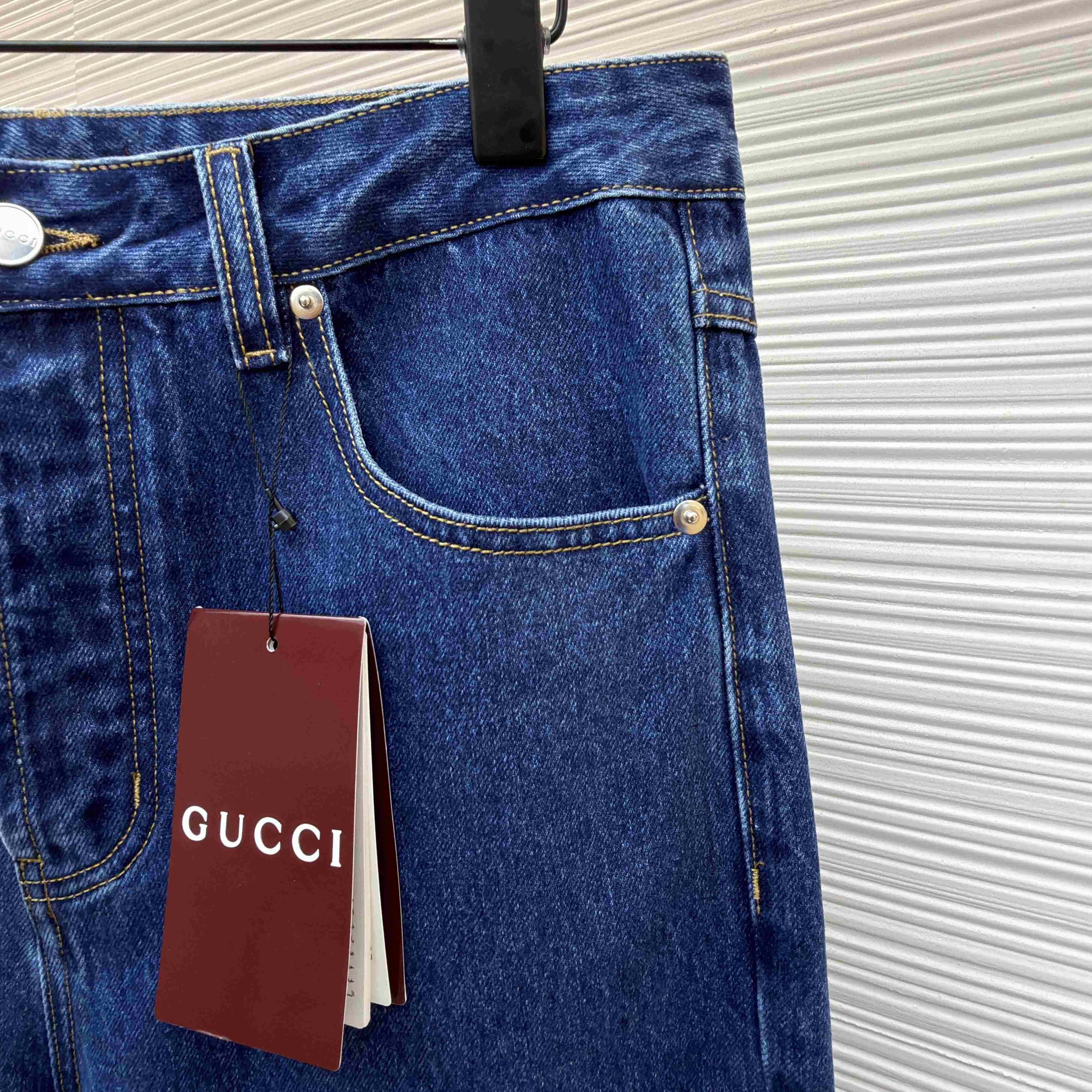 Gucci Cropped Denim Pant - FashionPlug