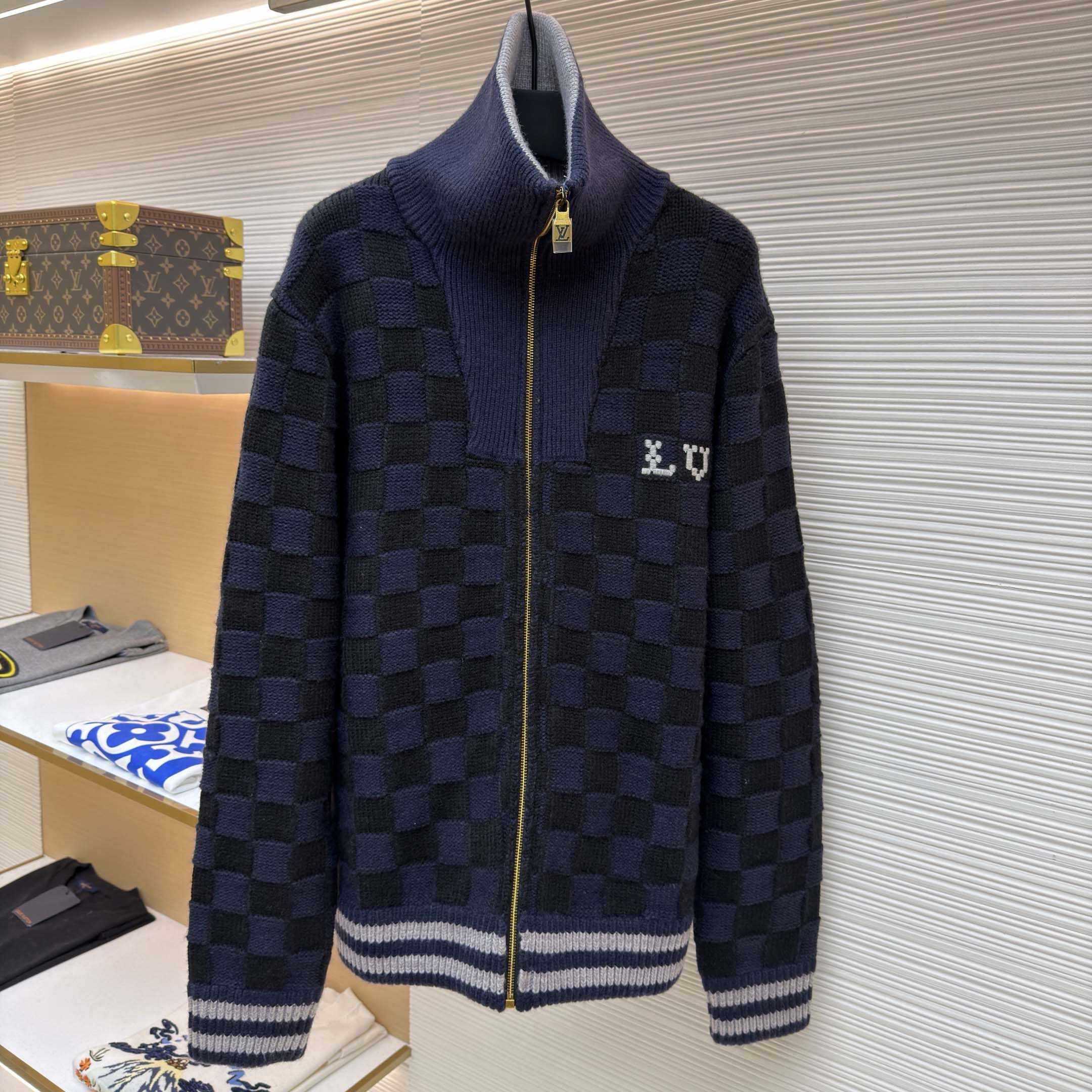Louis Vuitton Damier Knit Blouson   1AJBVQ - FashionPlug