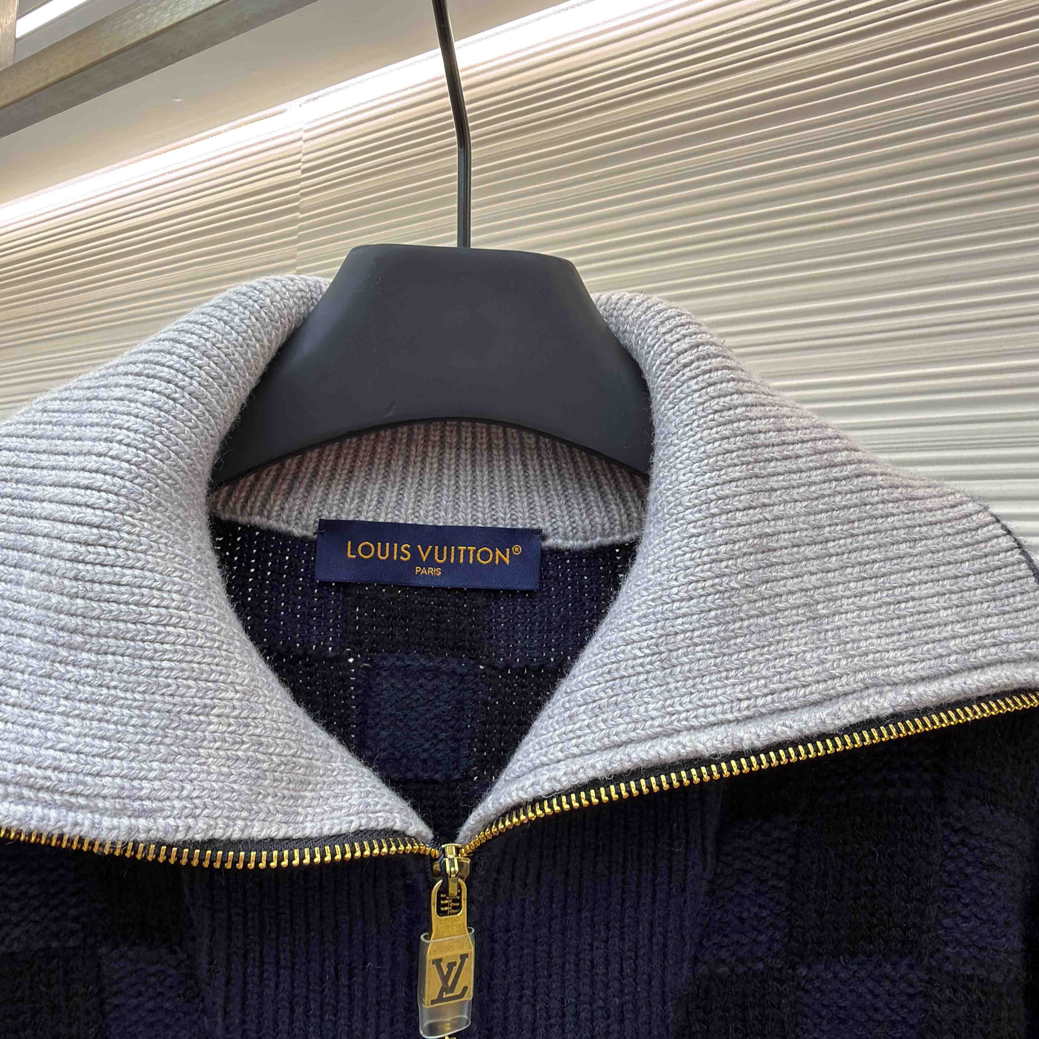 Louis Vuitton Damier Knit Blouson   1AJBVQ - FashionPlug