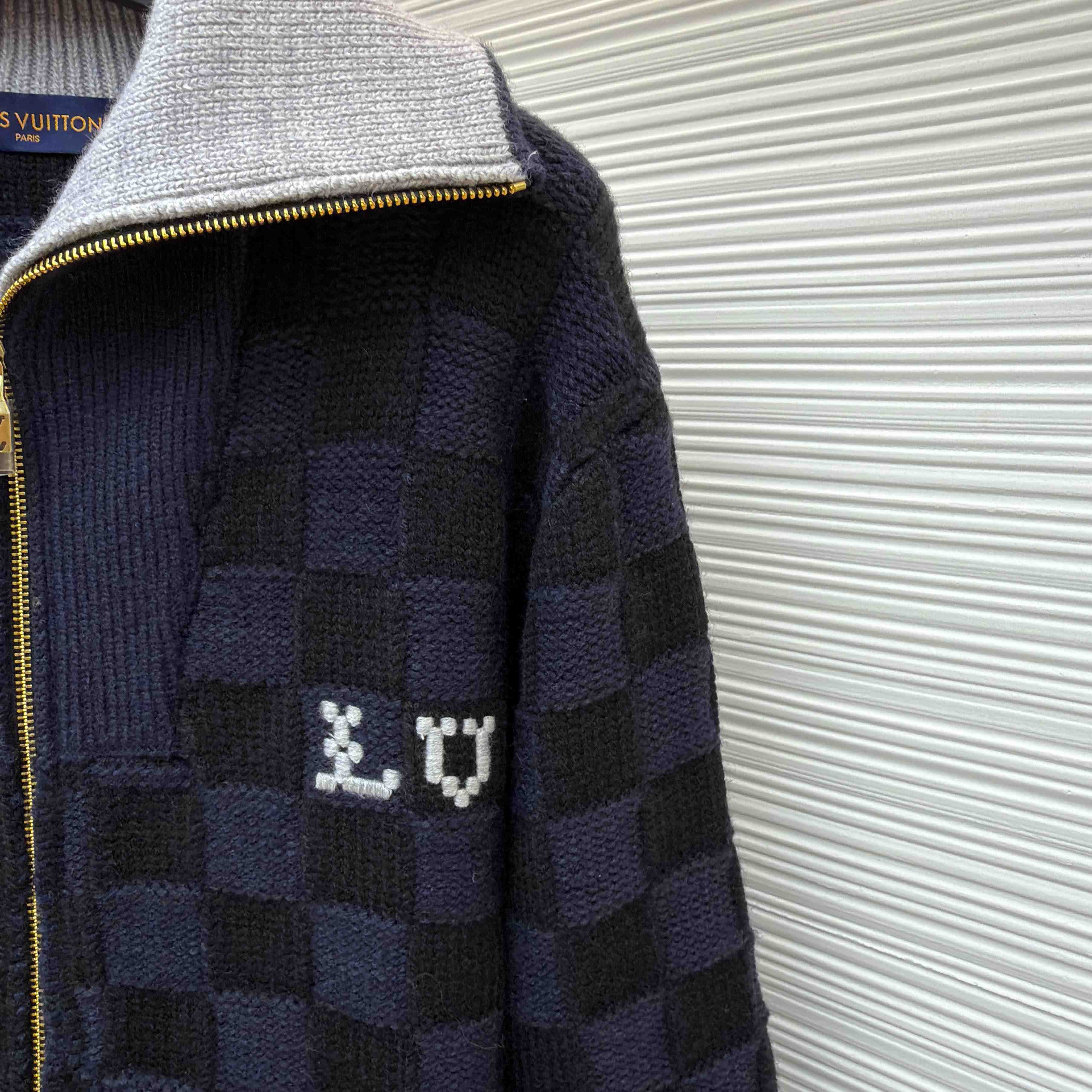 Louis Vuitton Damier Knit Blouson   1AJBVQ - FashionPlug