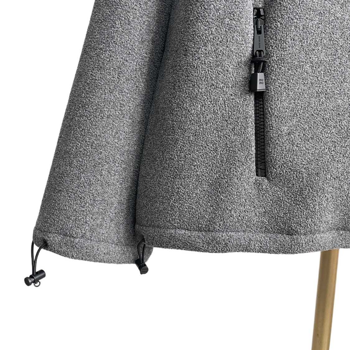 Miu Miu Logo-embroidered Fleece Sweatshirt    60056 - FashionPlug