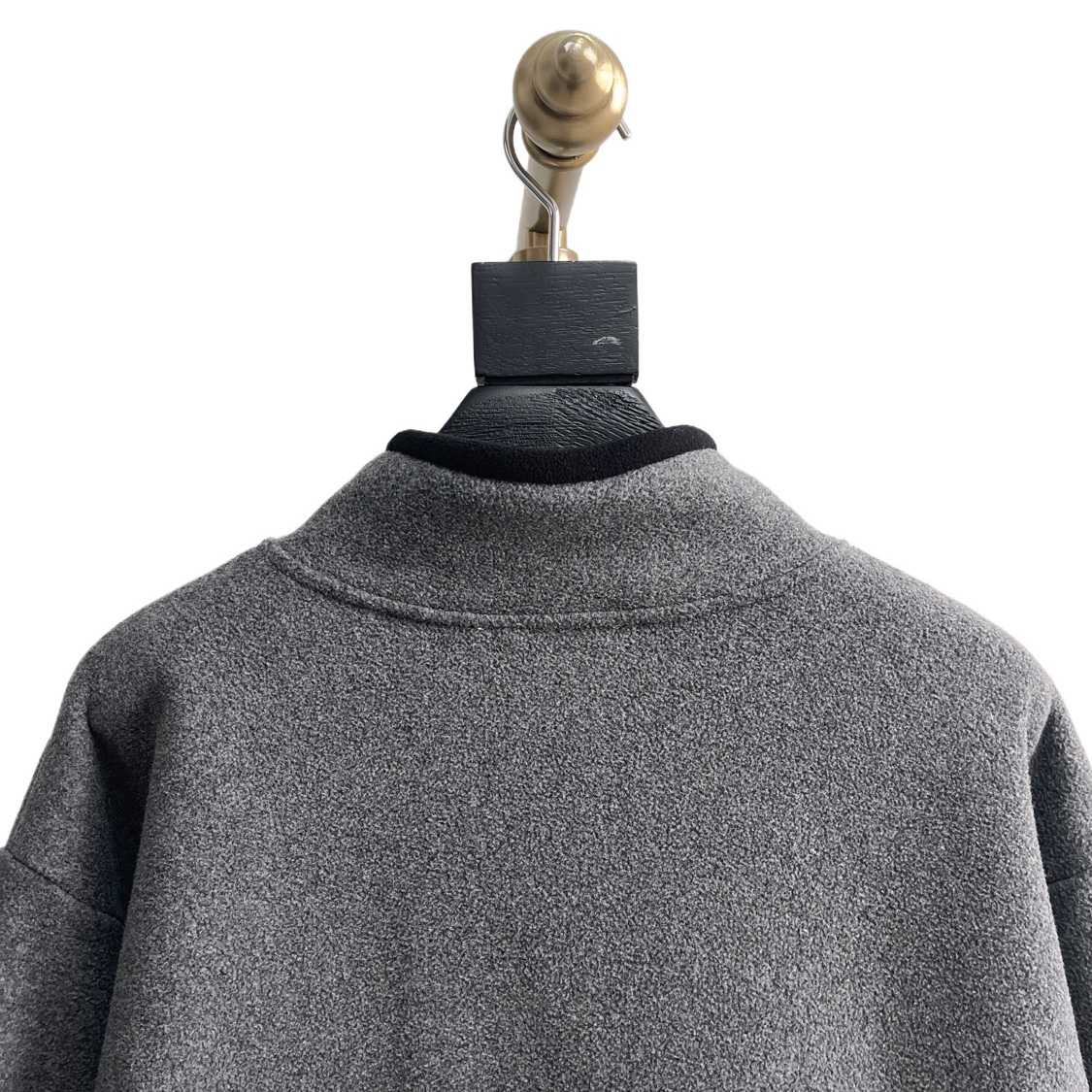 Miu Miu Logo-embroidered Fleece Sweatshirt    60056 - FashionPlug