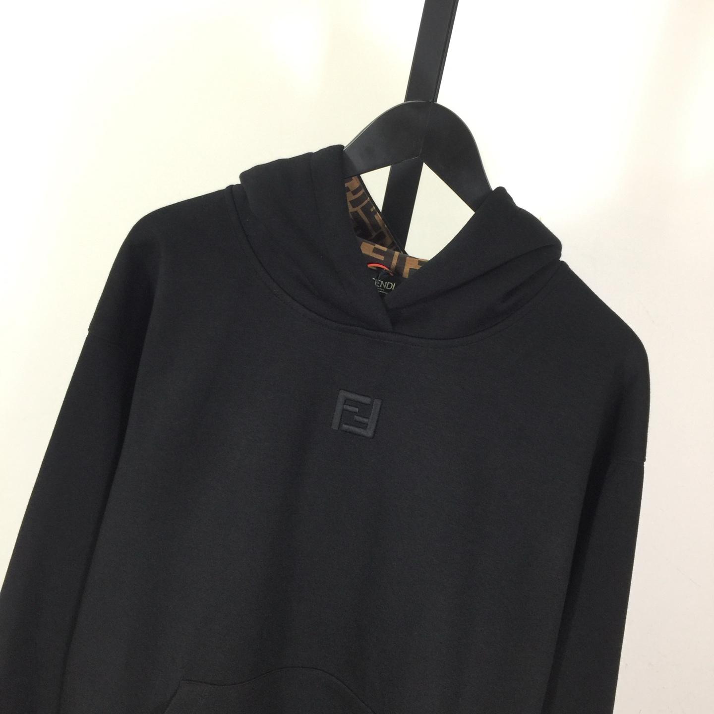 Fendi Black Cotton Sweatshirt - FashionPlug