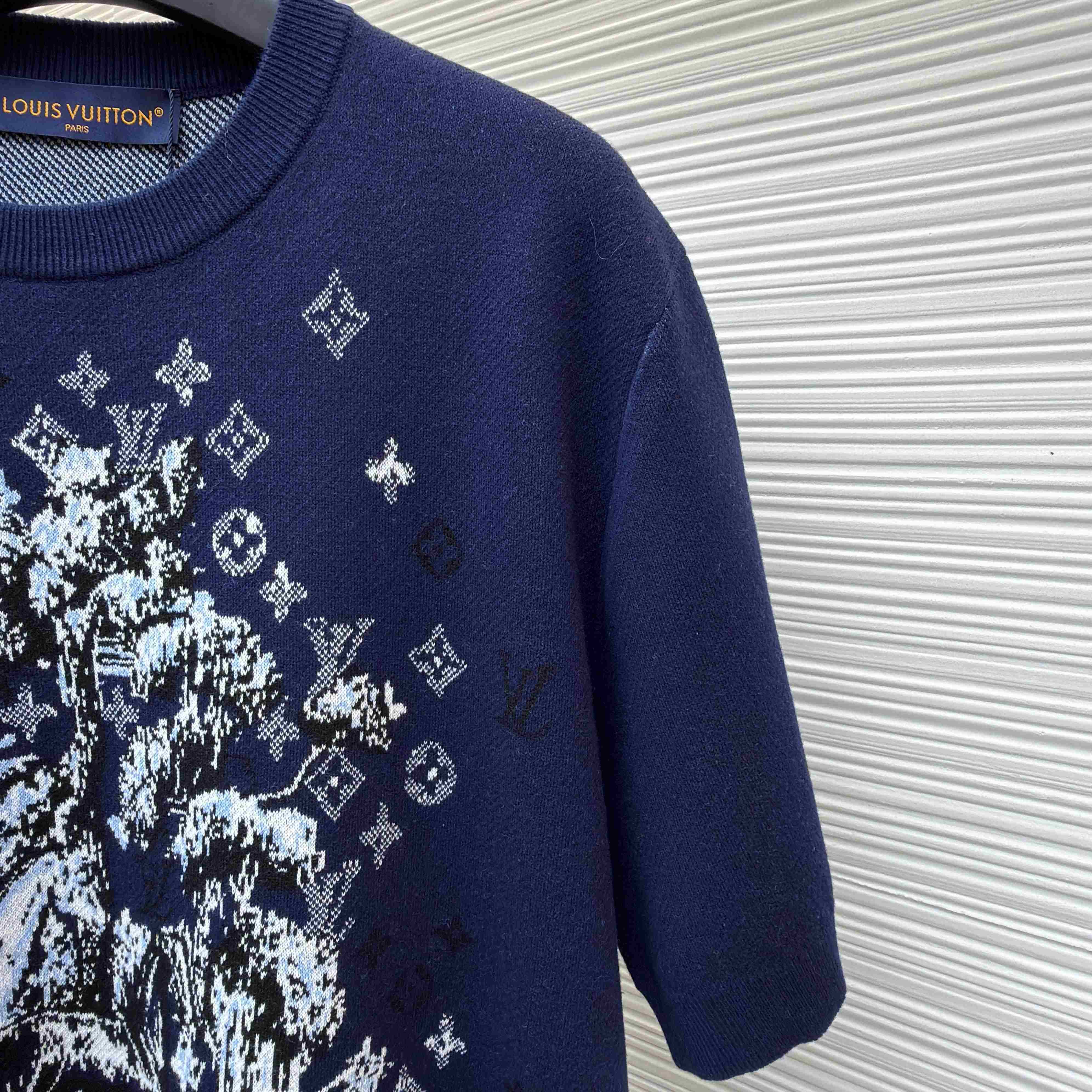 Louis Vuitton Short-Sleeved Jacquard Crewneck    1AJBVC - FashionPlug