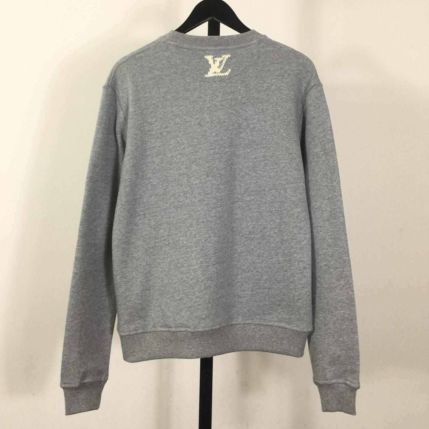 Louis Vuitton Embroidered Signature Sweatshirt  1AIKCO - FashionPlug