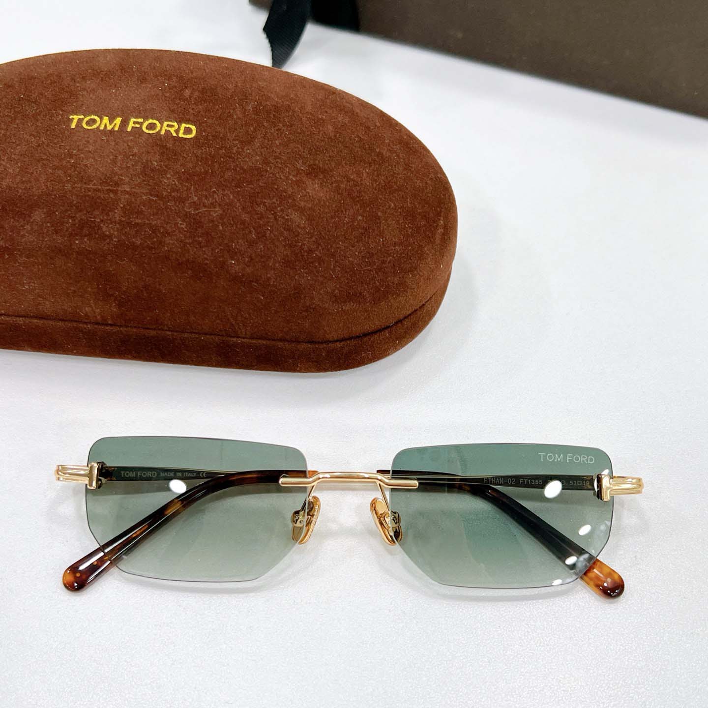 Tom Ford FT1355 Sunglasses - FashionPlug