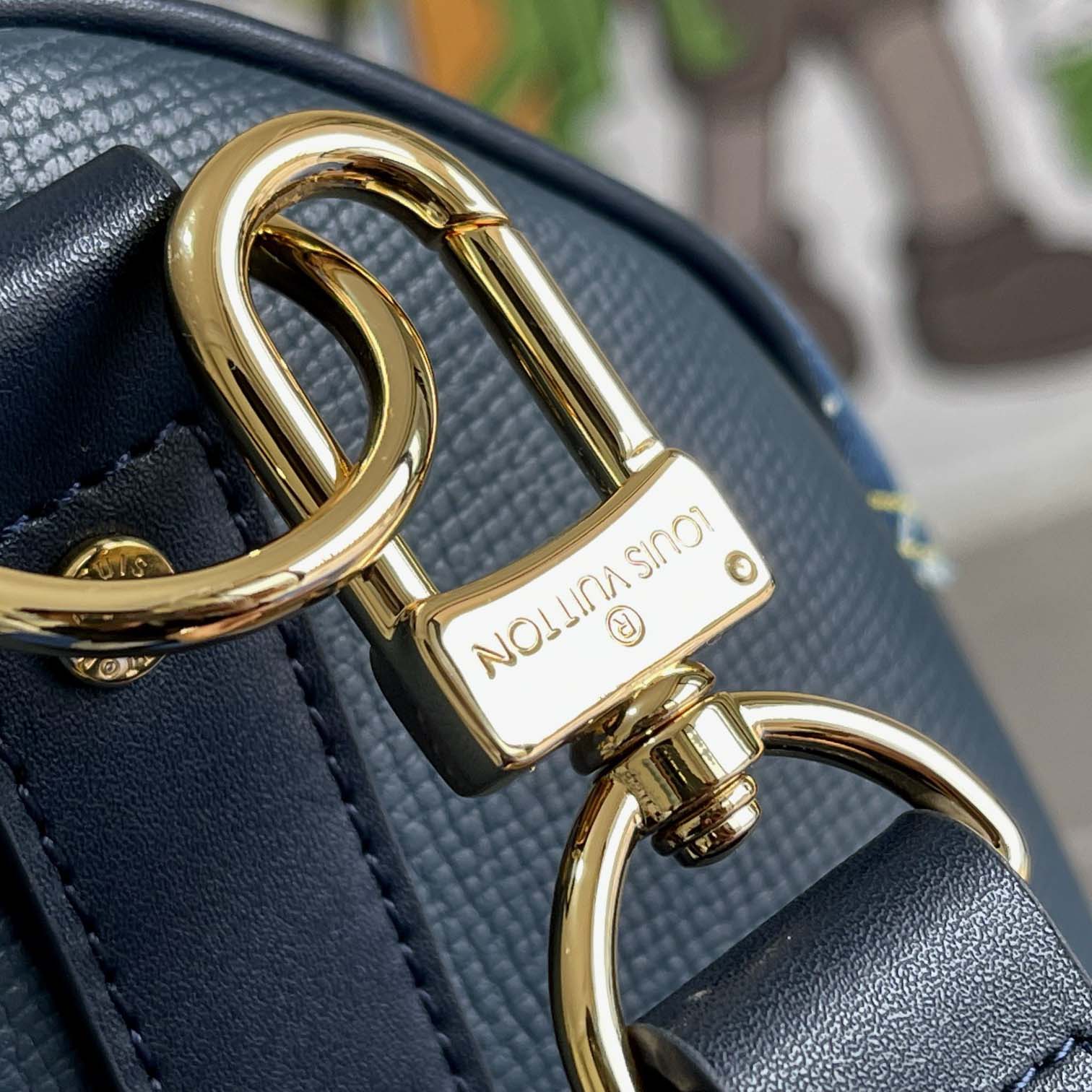 Louis Vuitton Nigo Keepall Bandouliere   50 - FashionPlug