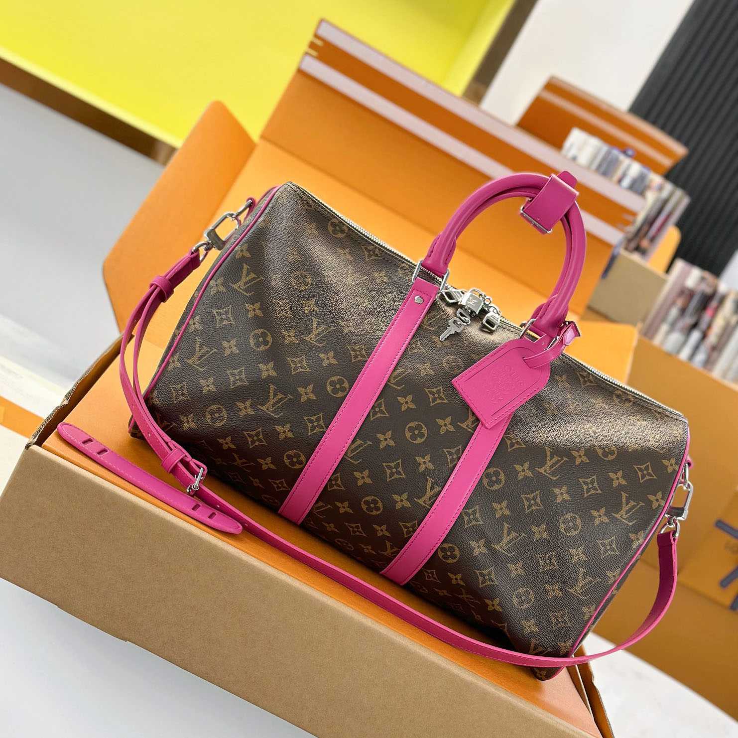 Louis Vuitton Keepall Bandoulière 45 M13807 - FashionPlug