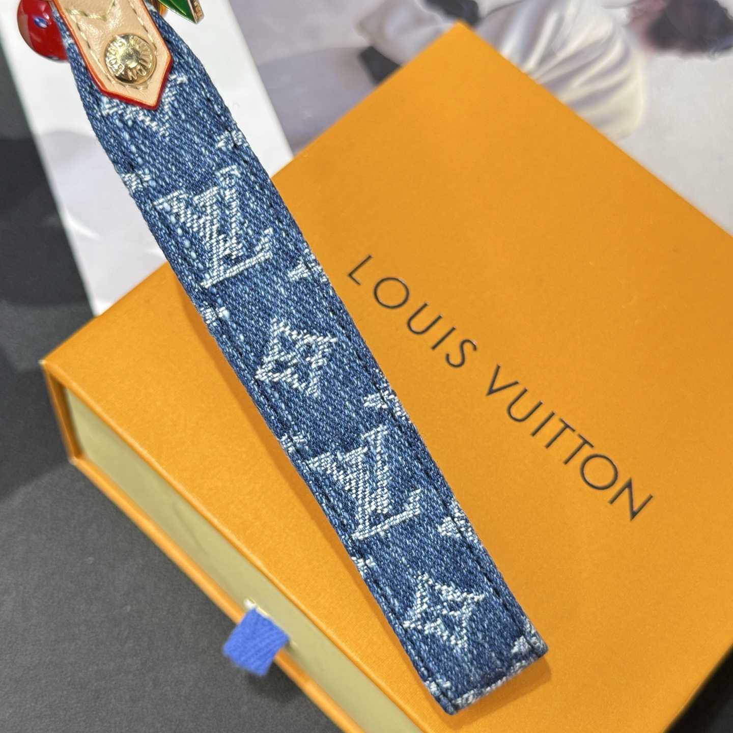 Louis Vuitton LV x TM Denim Cerise Dragonne S00   M02599 - FashionPlug