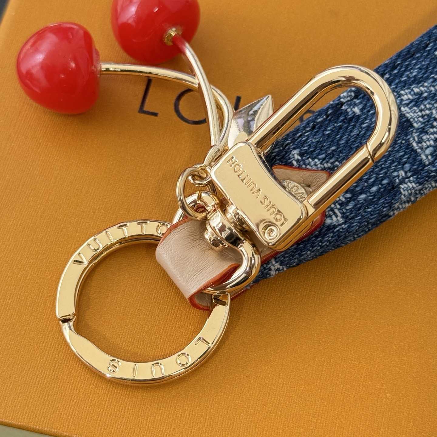 Louis Vuitton LV x TM Denim Cerise Dragonne S00   M02599 - FashionPlug