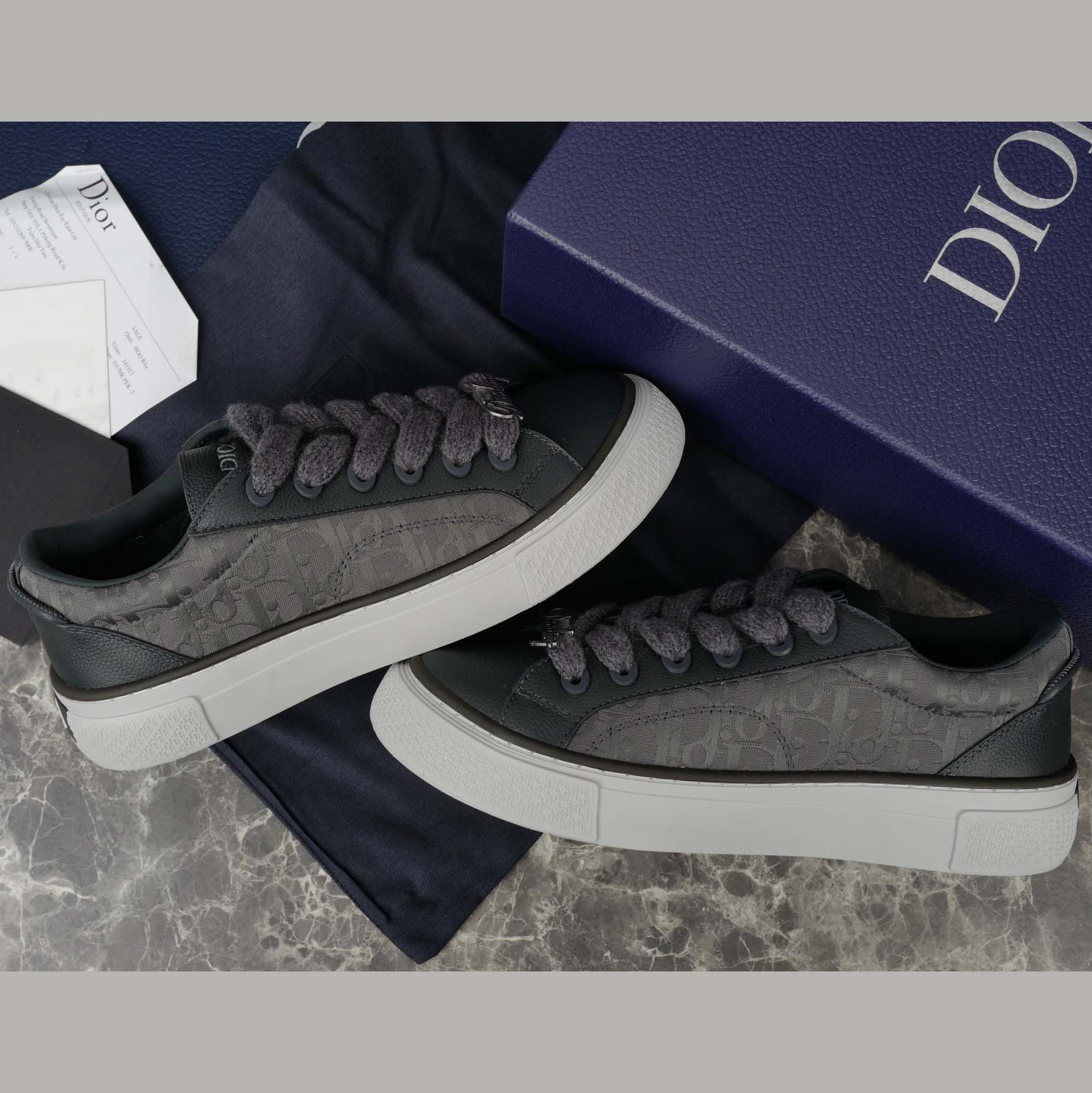 Dior B33 Spin Sneaker - FashionPlug
