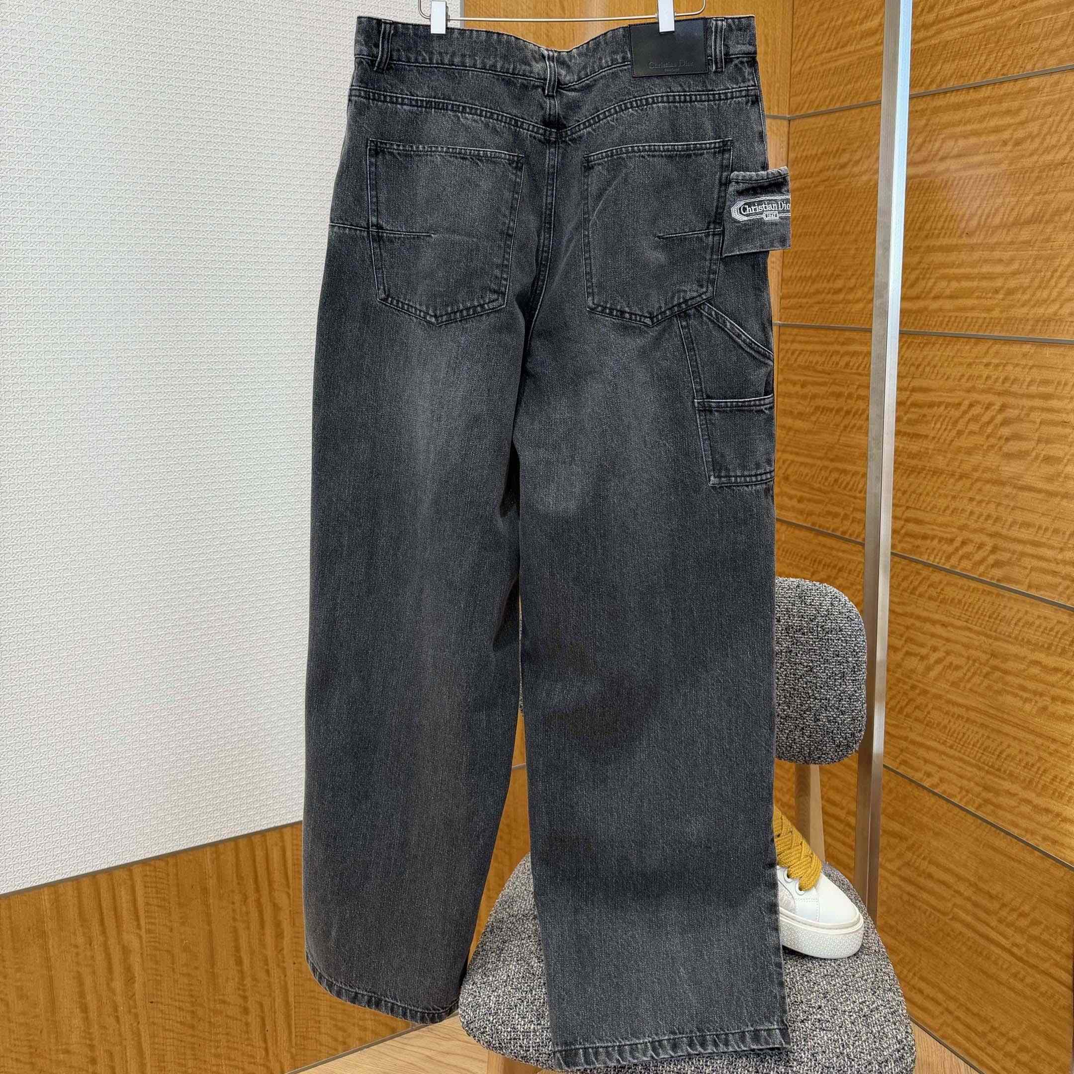 Dior CD Box Carpenter Jeans  - FashionPlug