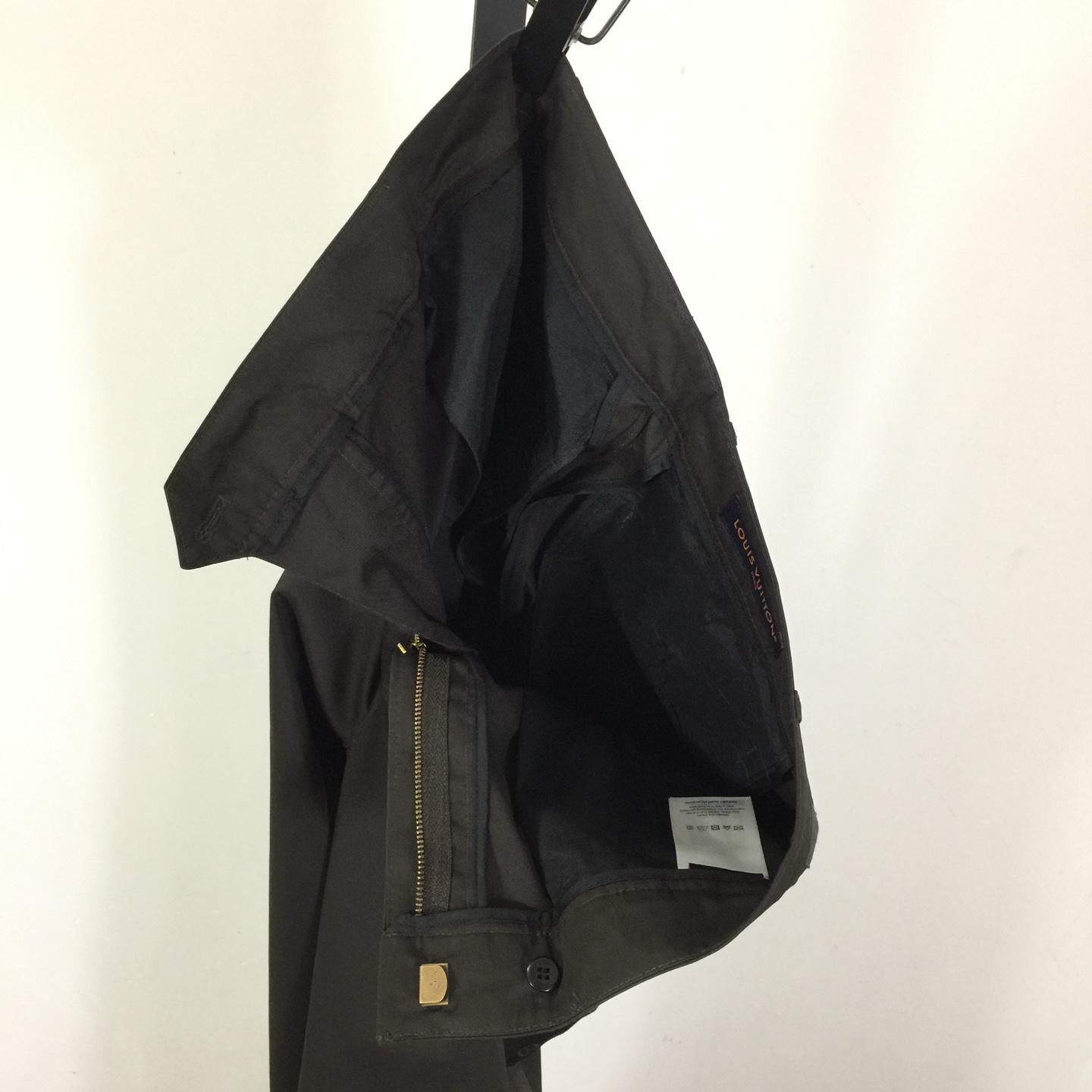 Louis Vuitton Cropped Chino Pants   - FashionPlug