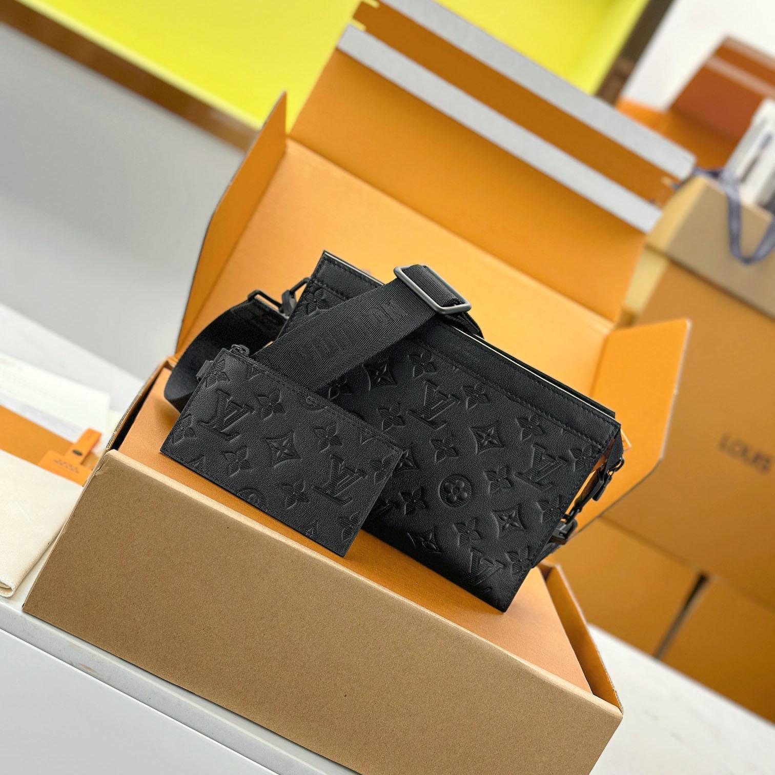 Louis Vuitton Gaston Wearable Wallet  M81115 - FashionPlug