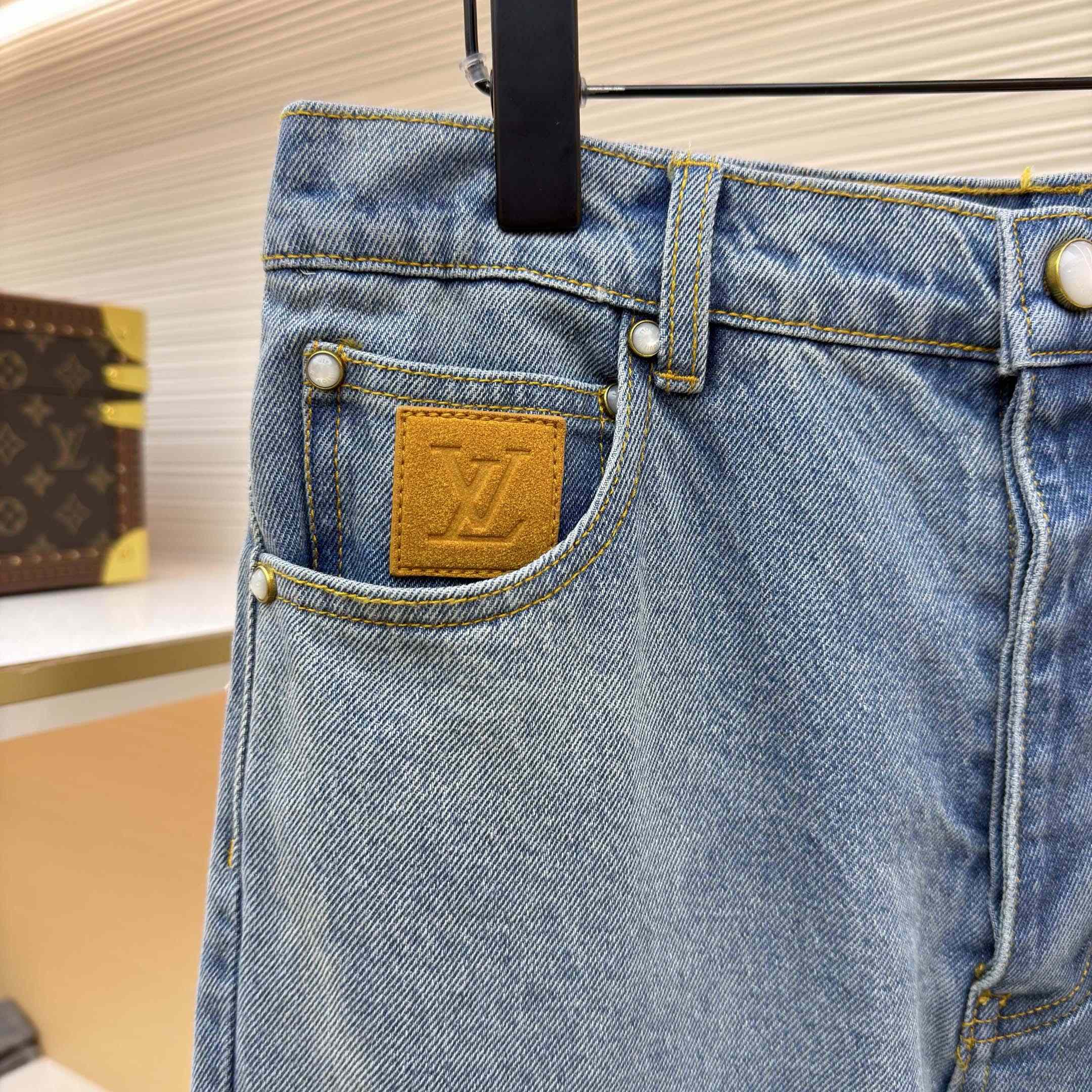 Louis Vuitton Denim Carpenter Pants    1AJBKQ - FashionPlug