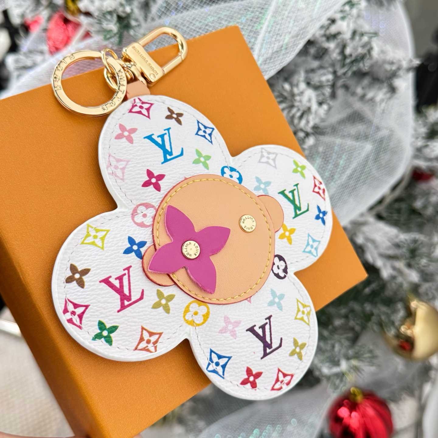 Louis Vuitton LV x TM Vivienne Head Bag Charm   M03728 - FashionPlug