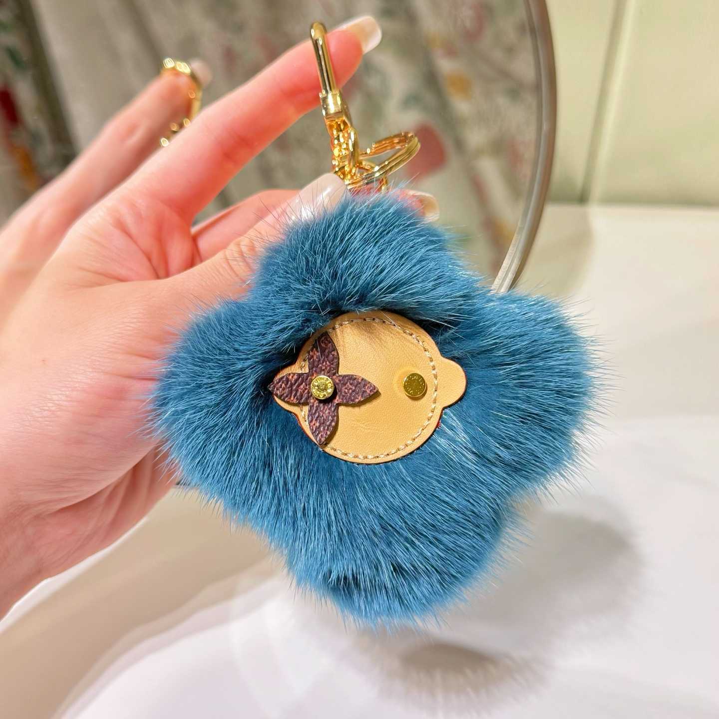Louis Vuitton Vivienne Fur Key Holder   M03820 - FashionPlug