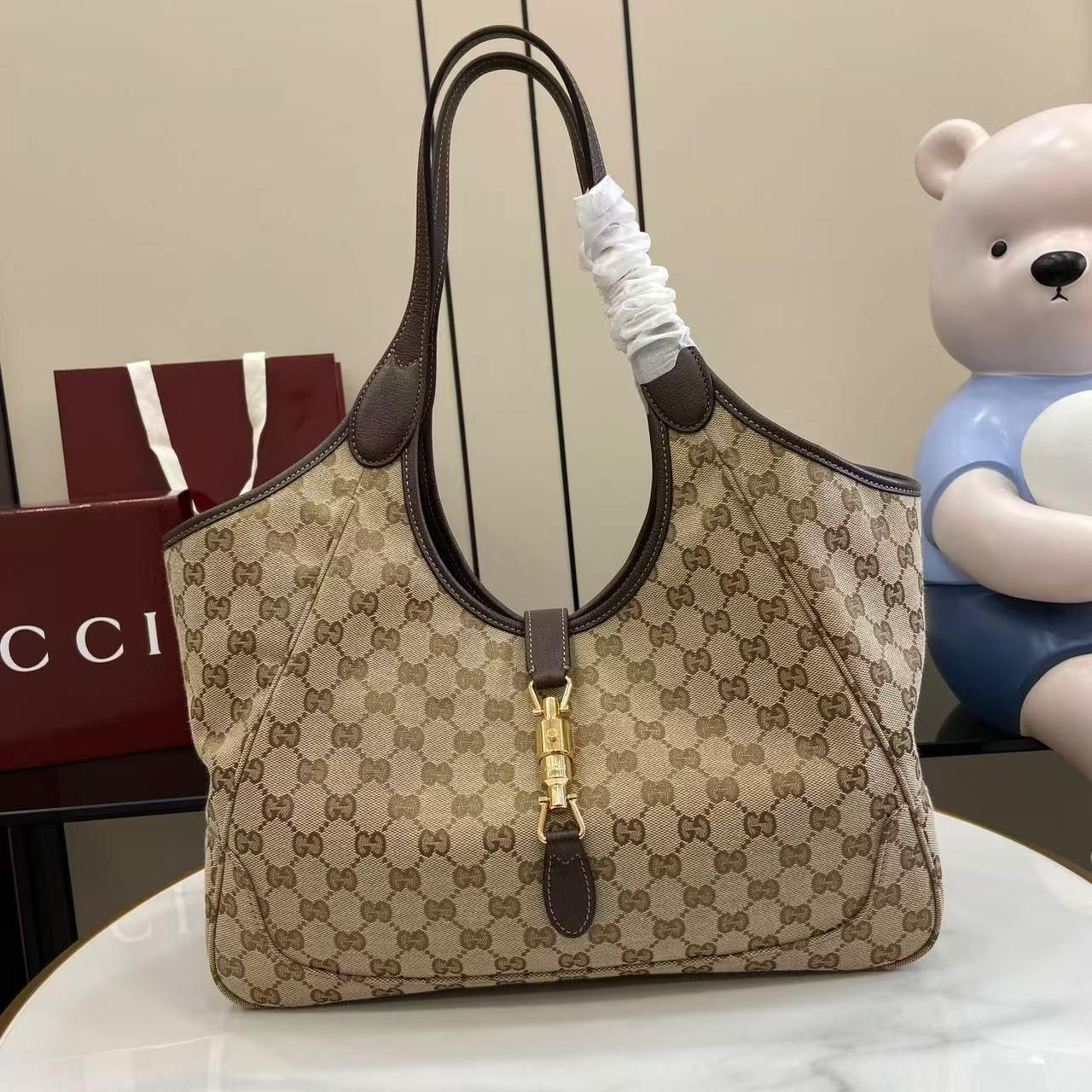 Gucci Mercato Medium Tote Bag 866645 - FashionPlug