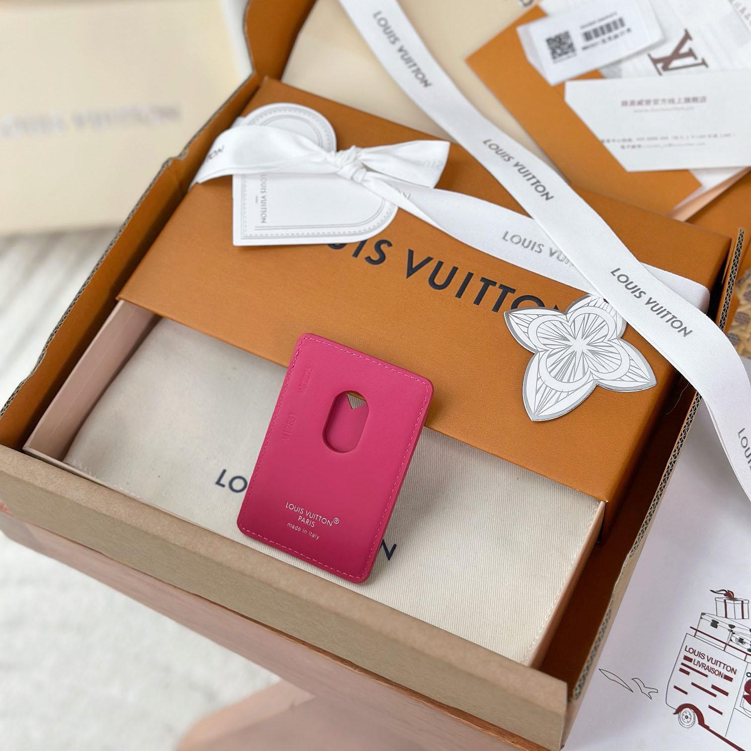 Louis Vuitton Magnetic Card Holder M12851 - FashionPlug