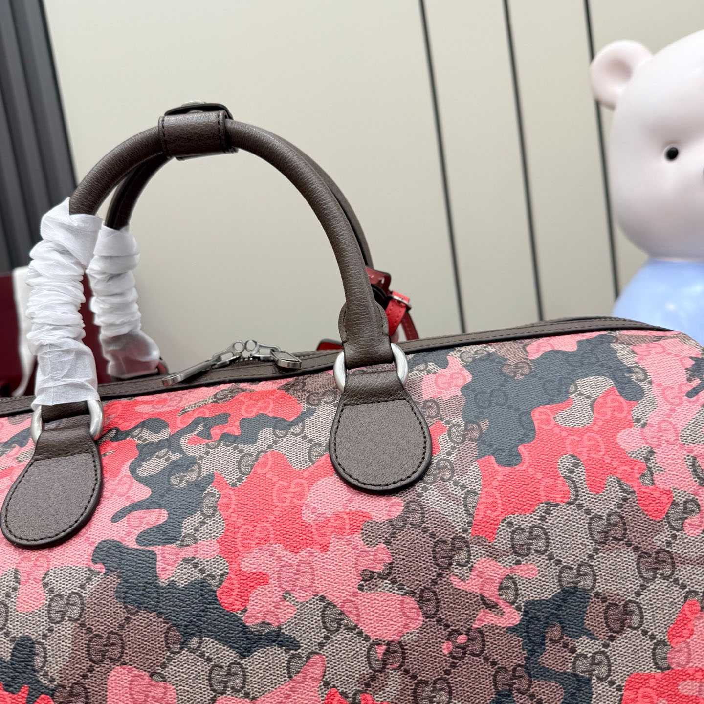 Gucci GG Medium Duffle Bag 834460 - FashionPlug